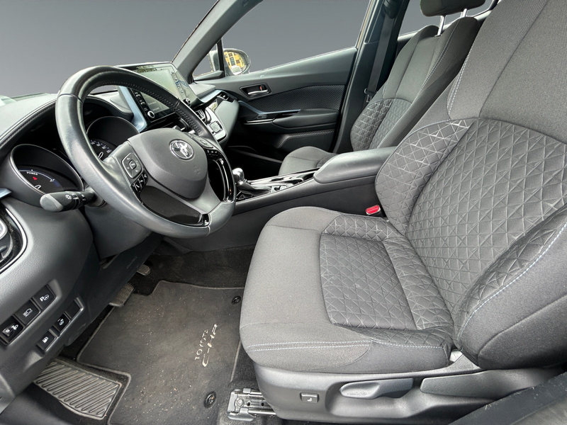 Toyota C-HR 2.0 Team D AUT+Kamera+ACC+Navi+SHZ+2xKlima — photo 9