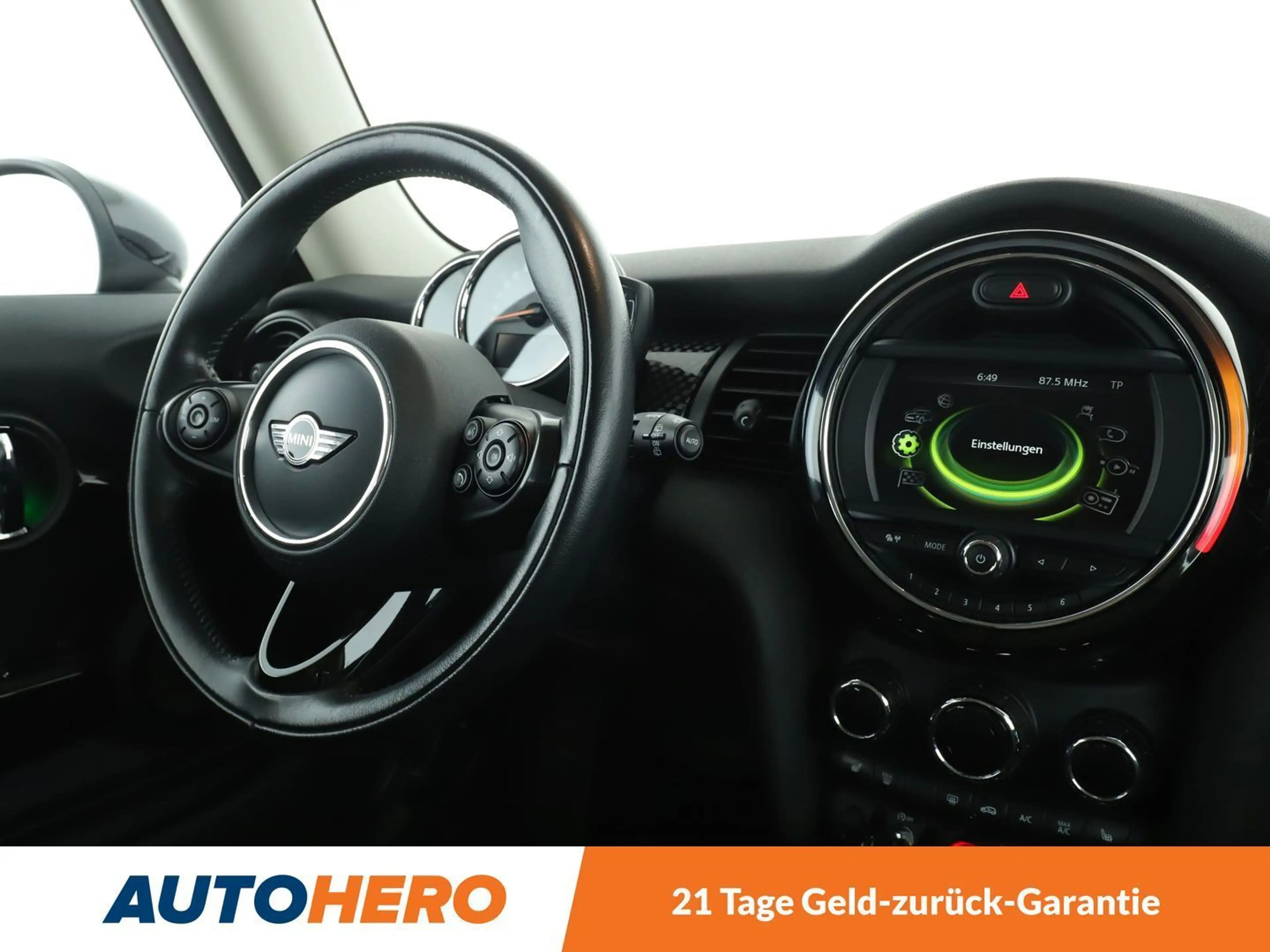 MINI Cooper SD Cooper SD Aut.*NAVI*LED*TEMPO*PDC*SHZ* — photo 13