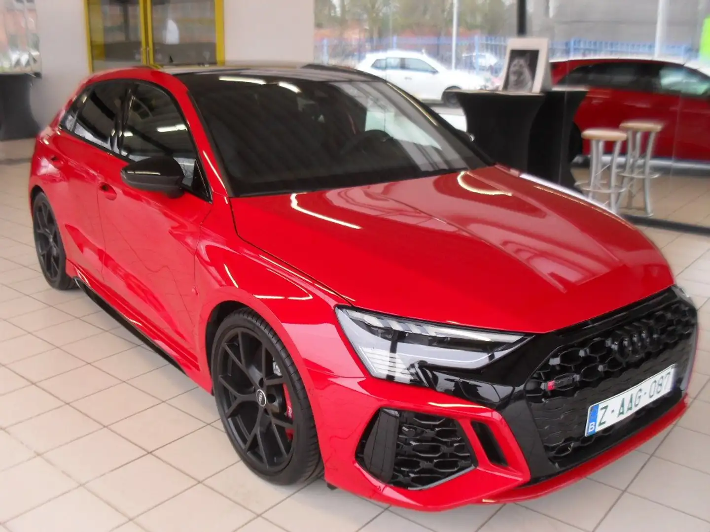 Audi RS3 Sportback 2.5 TFSI Quattro S tronic Rouge - 2