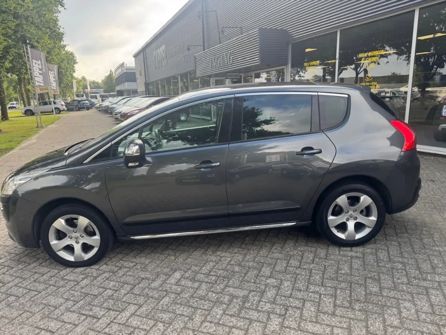 Peugeot 3008 1.6 THP Style Nieuwe ketting Grijs - 2