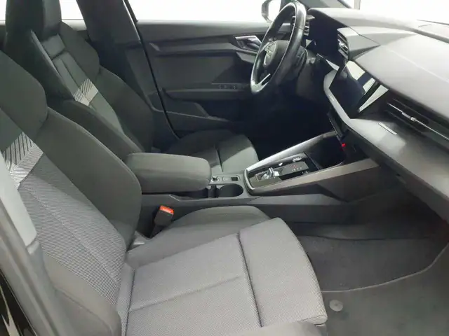 Audi A3 view 8