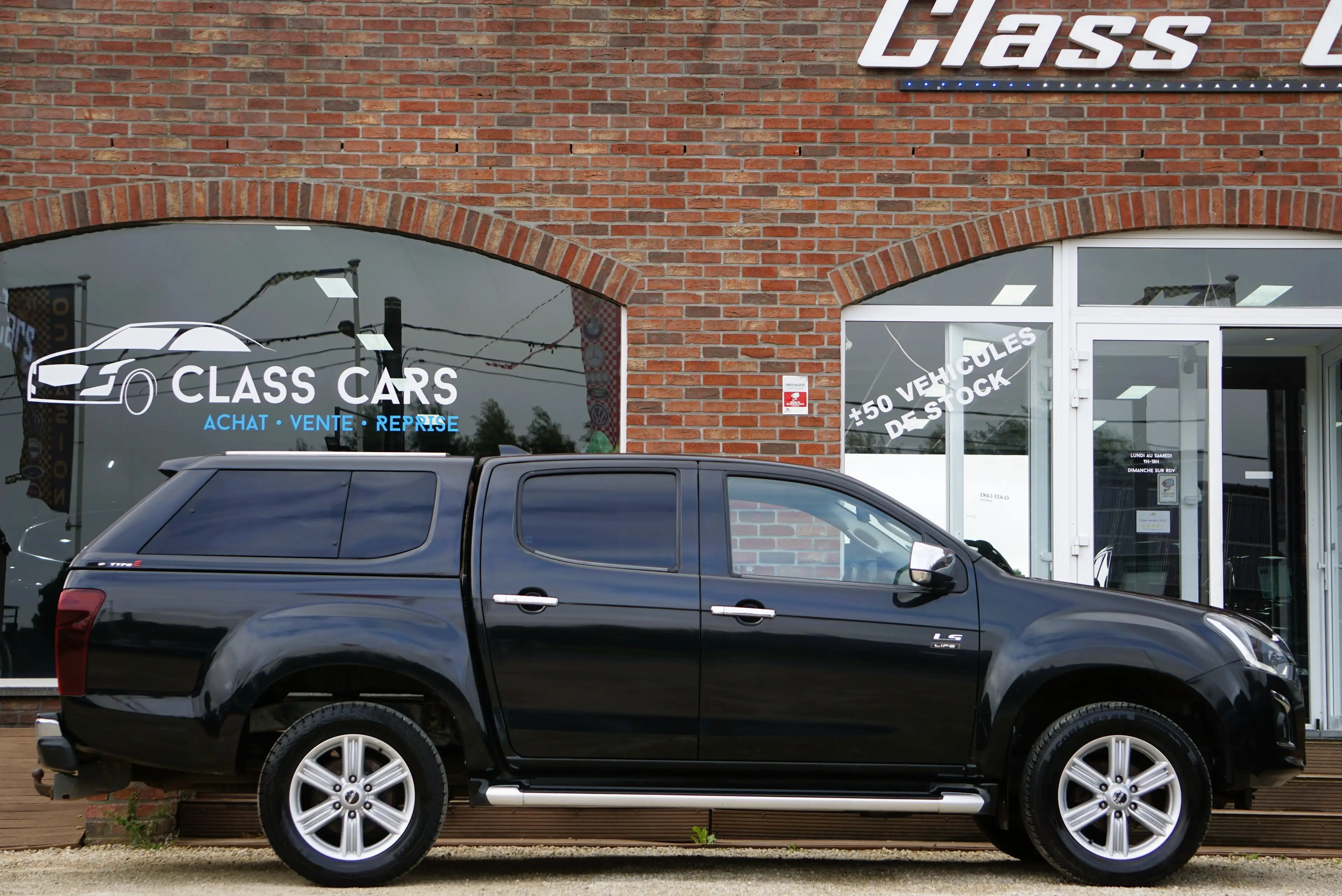 Isuzu D-Max 1.9 Turbo D 4WD UTLITAIRE NAVI CAMERA RADAR AV AR — photo 5
