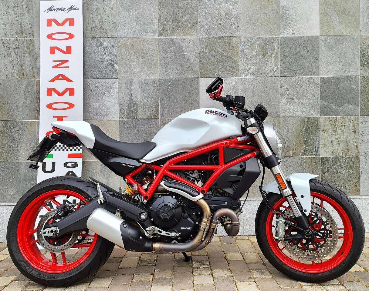 Ducati Monster 797 ABS