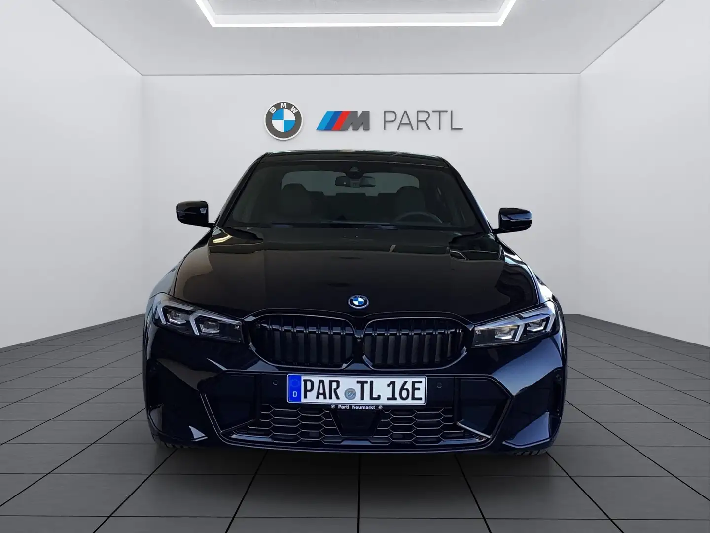 BMW 330 e xDrive Lim M-Sport-Pro UPE 82.350,- 31% Schwarz - 2