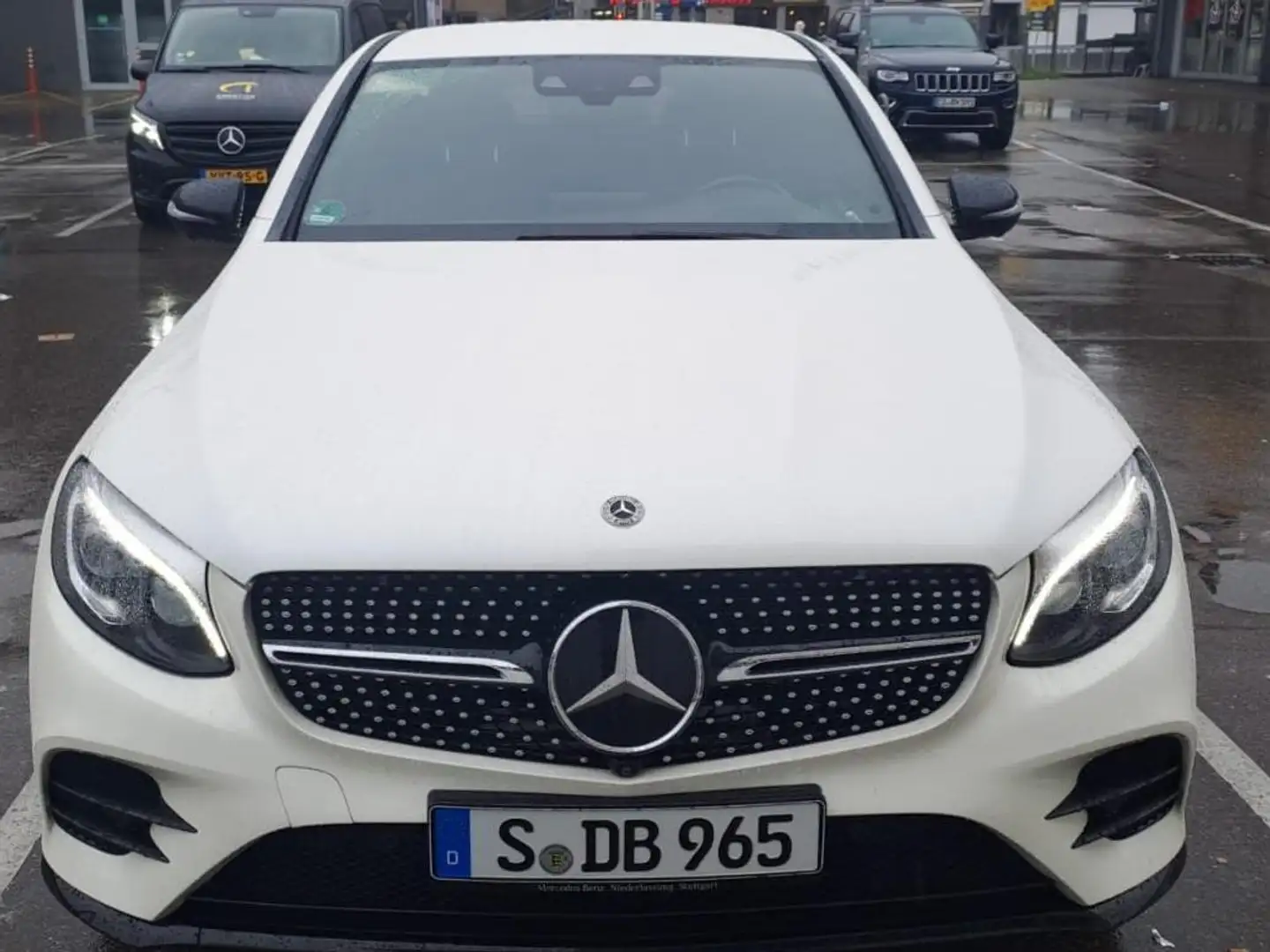 Mercedes-Benz GLC 350 GLC-Coupe Diesel d Coupe 4Matic 9G-TRONIC Weiß - 1