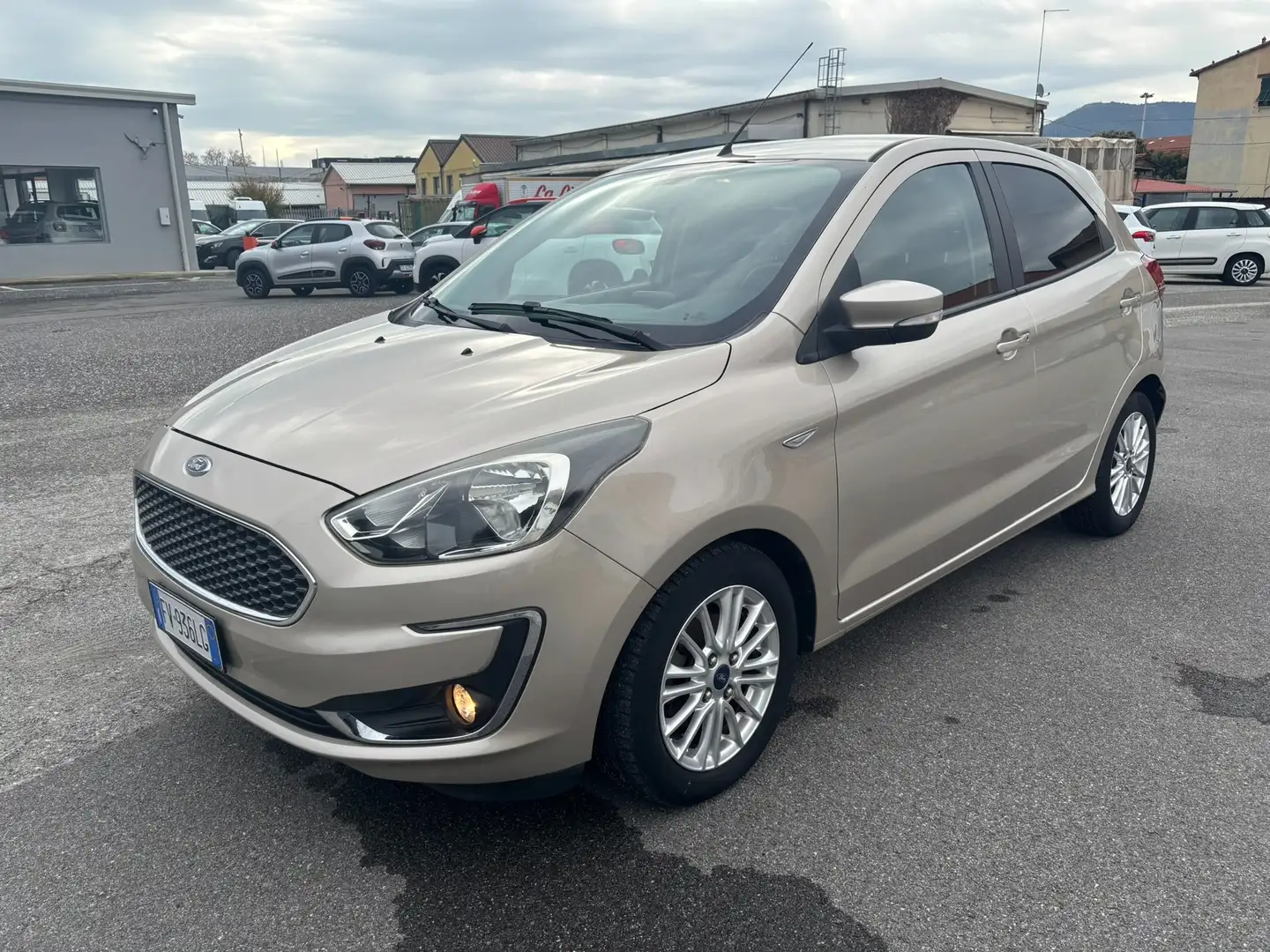 Ford Ka/Ka+ Ka + 1.2 Ultimate 85cv my18 Bronze - 1