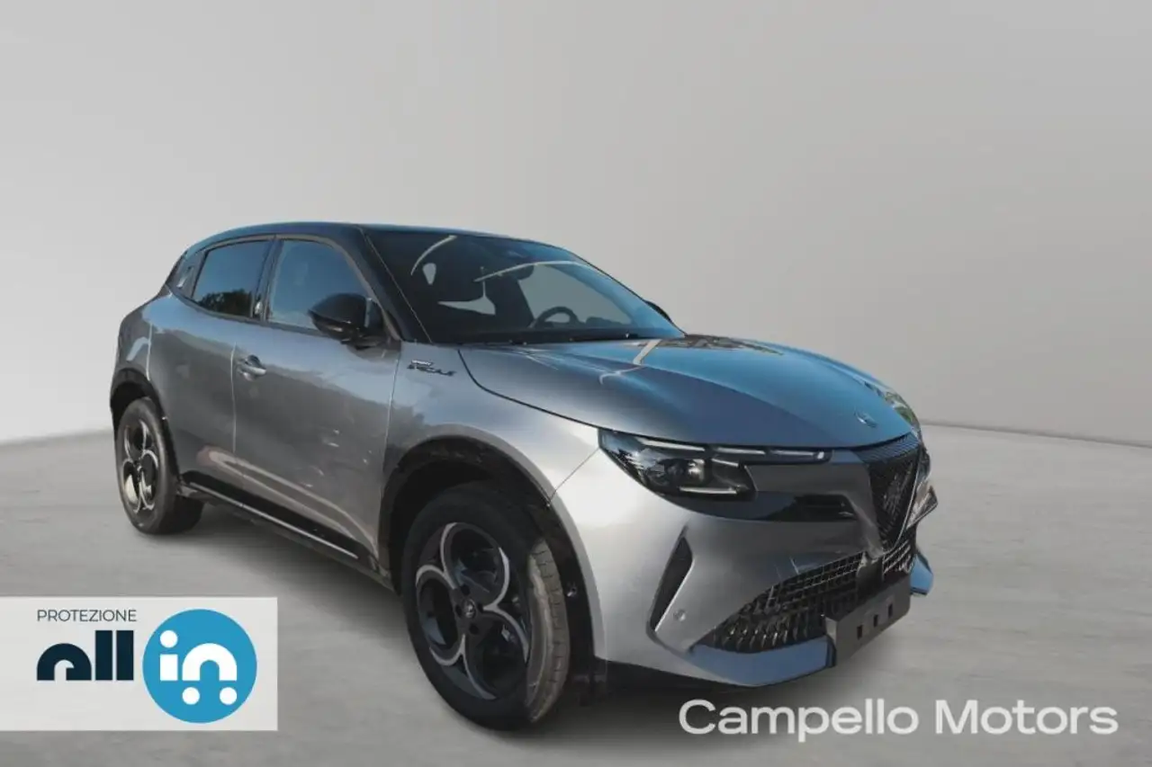 Alfa Romeo Junior 2025