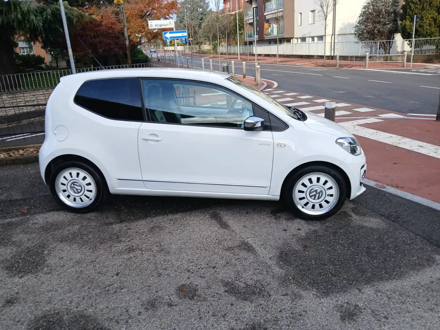Volkswagen up! 1.0 white up Bianco - 2