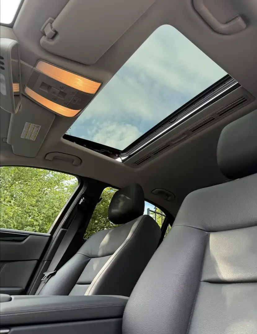 Mercedes-Benz E 500 4Matic Automatik - 1