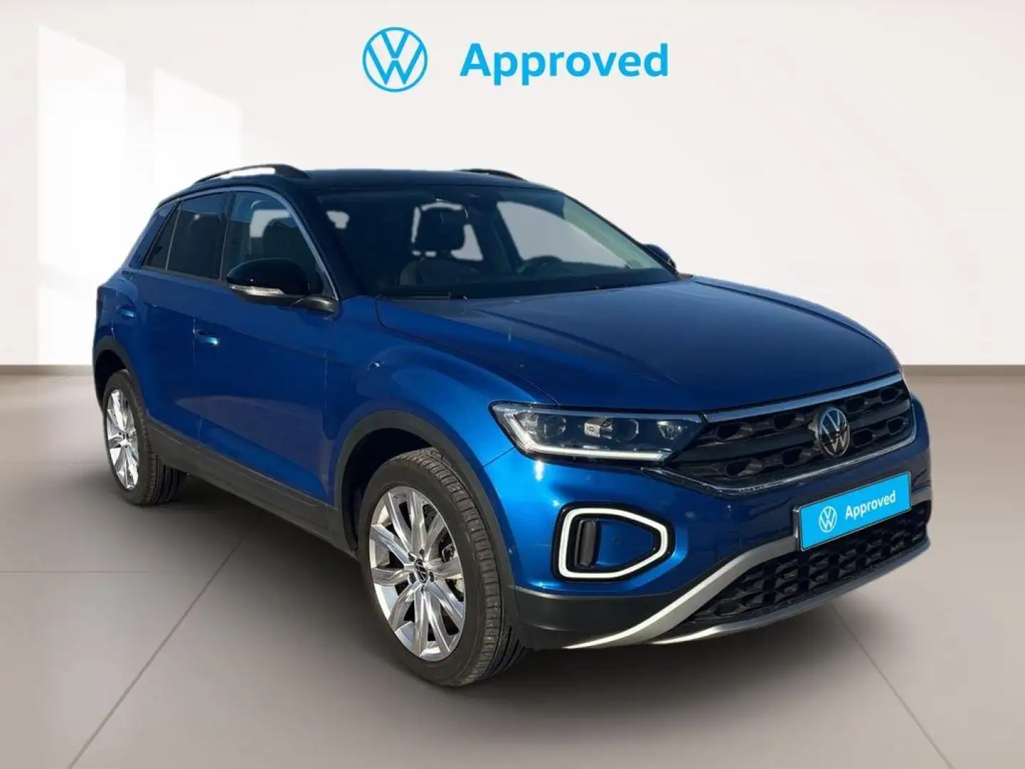 Volkswagen T-Roc 1.0 TSI Life 81kW Schwarz - 1