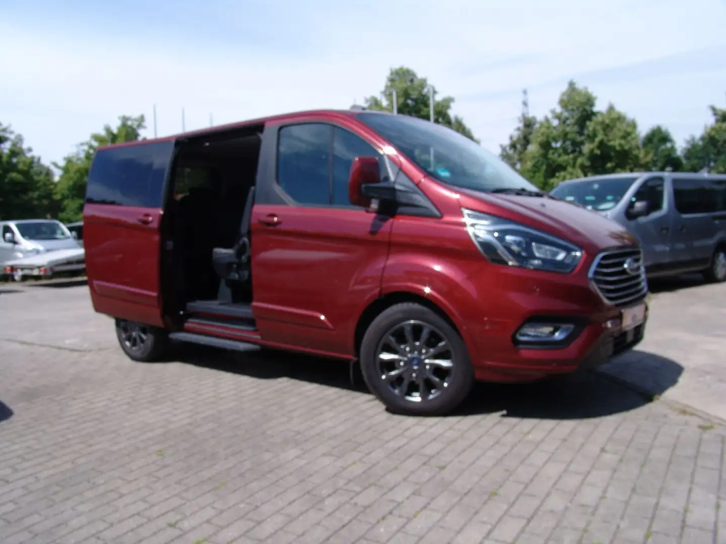 Ford Tourneo Custom Titanium X-8Sit/NAVI,Leder/AUT Rot - 1
