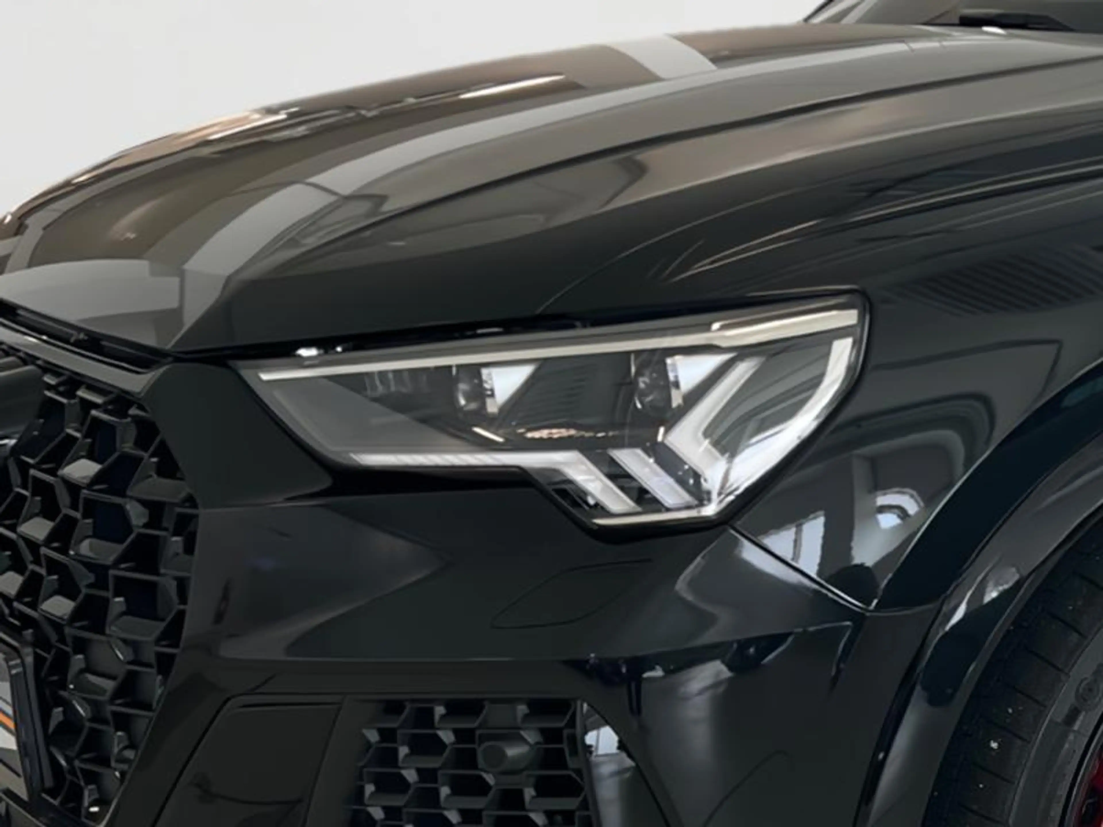 Audi RS Q3 RS — photo 5