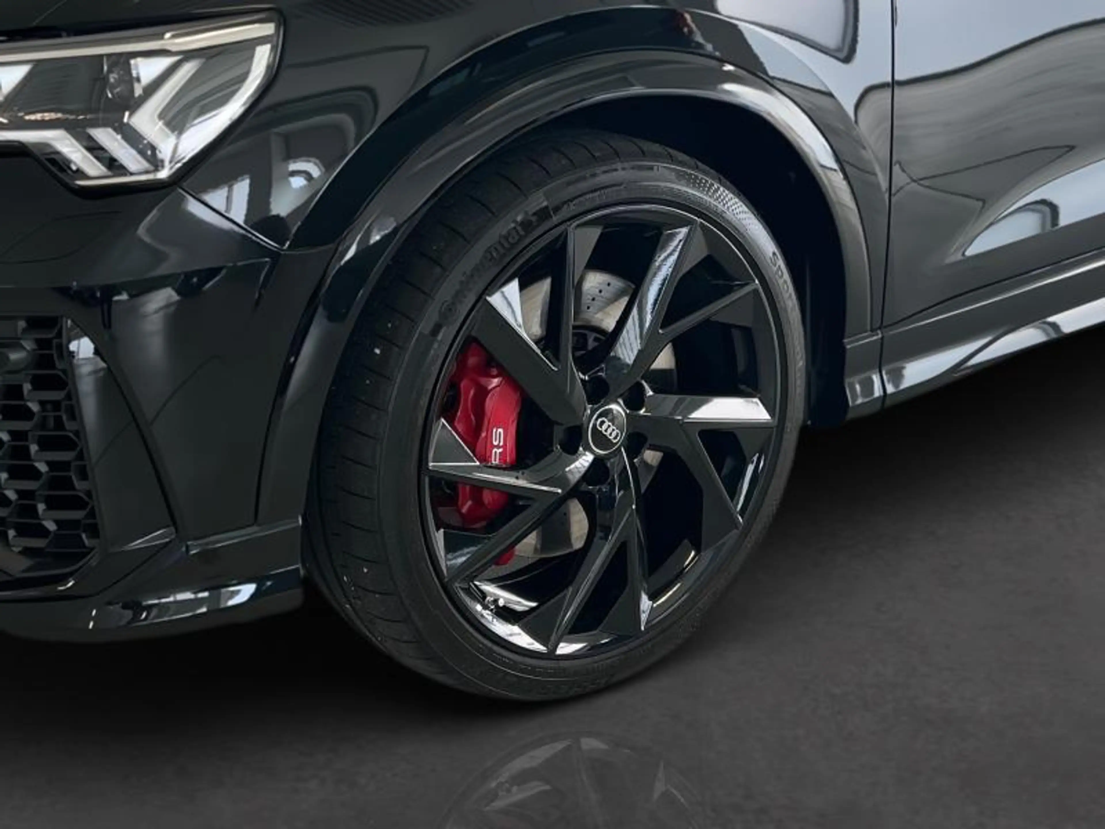 Audi RS Q3 RS — photo 6