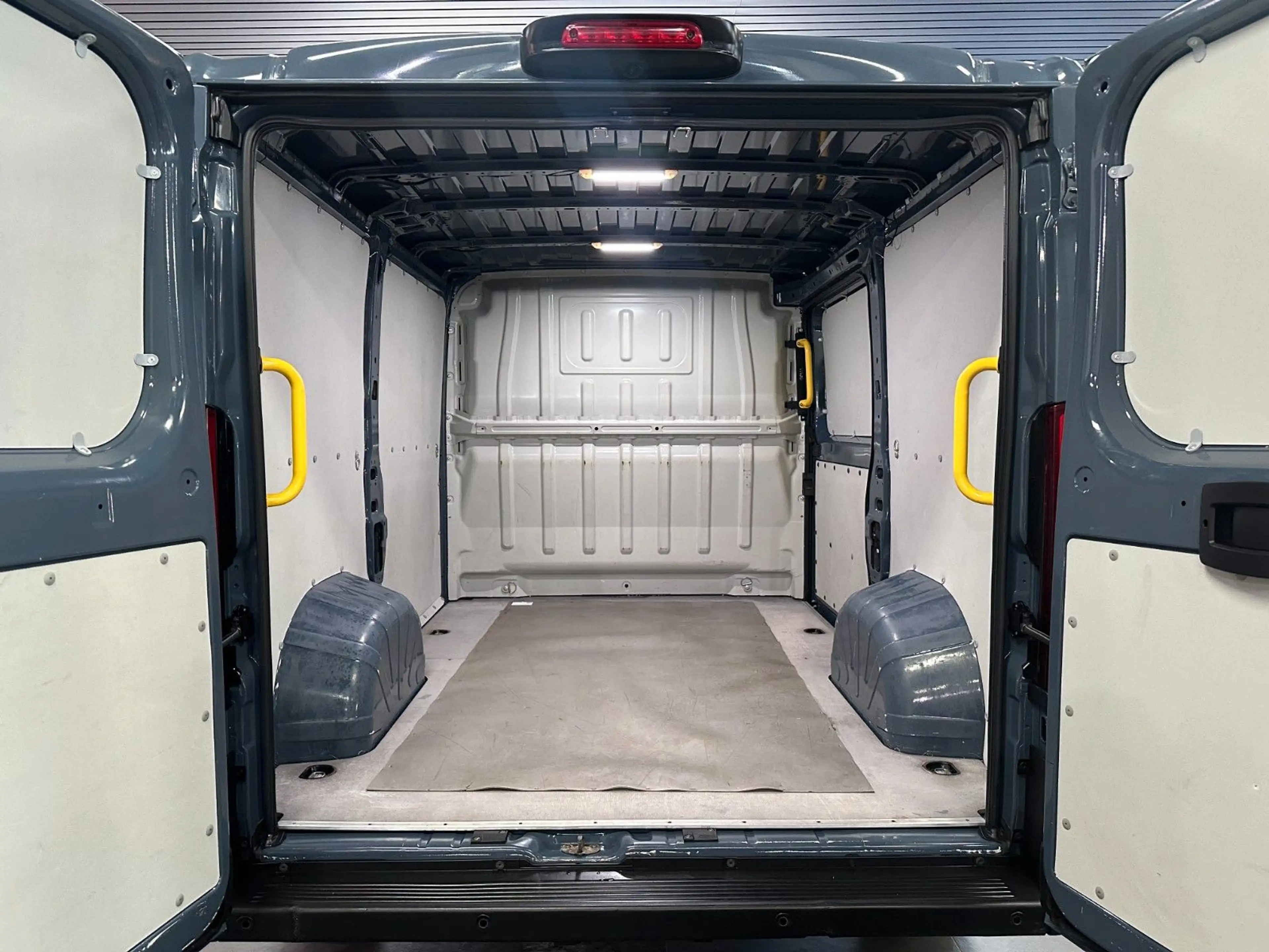 Citroen Jumper Kasten 28 L1H1 2.2BlueHDi 120*TÜV*vExtras — photo 8