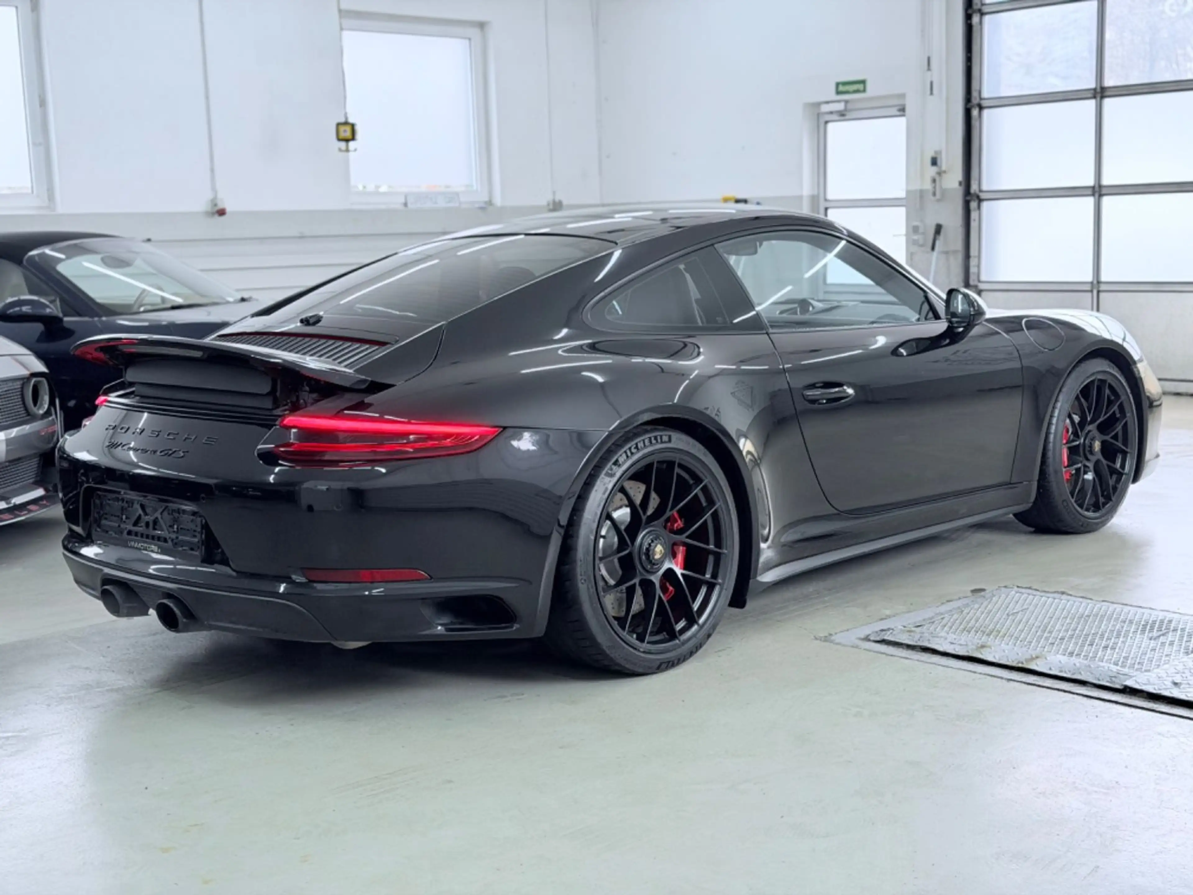 Porsche 991 Carrera GTS Coupé — photo 4