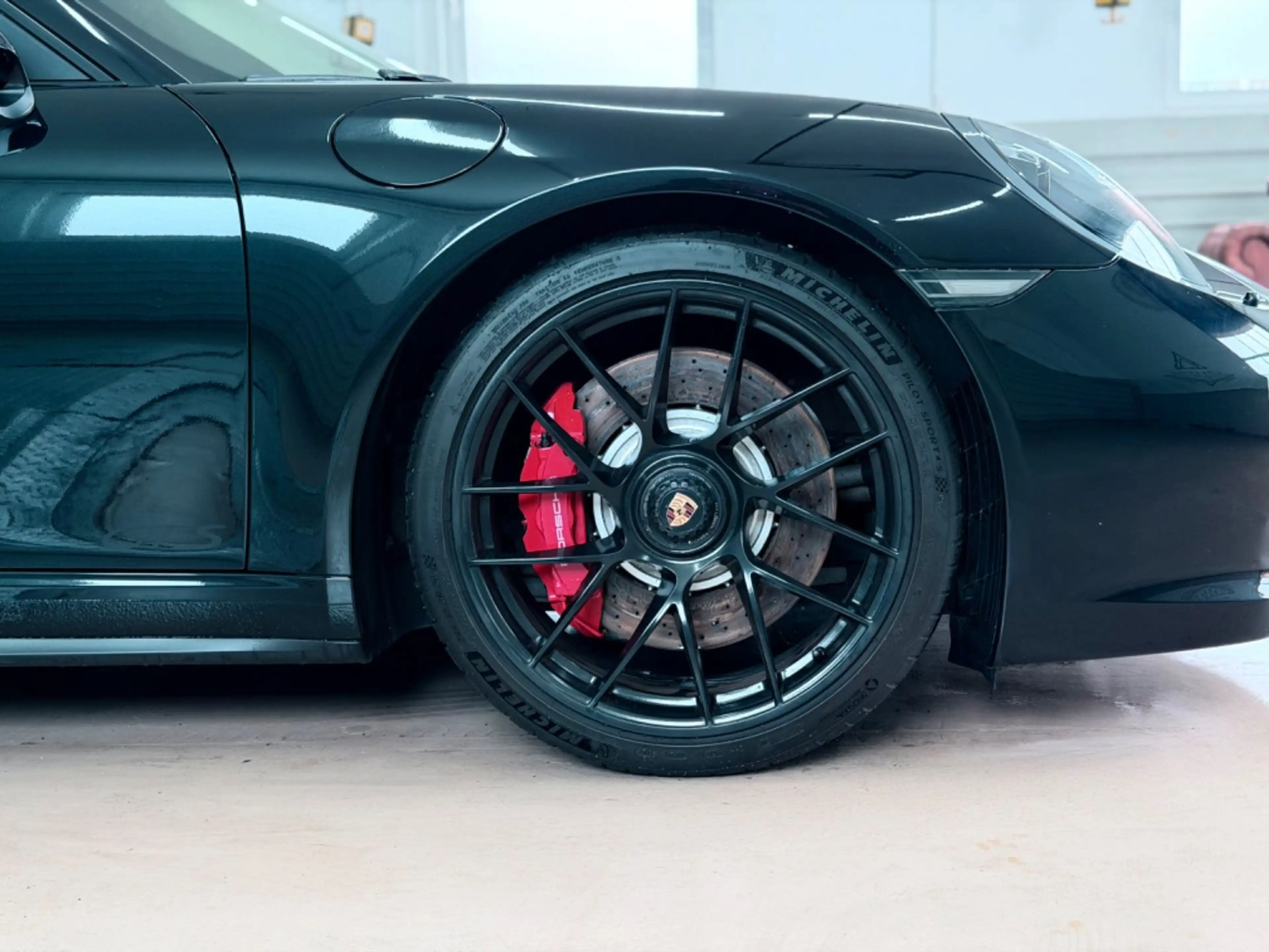 Porsche 991 Carrera GTS Coupé — photo 8