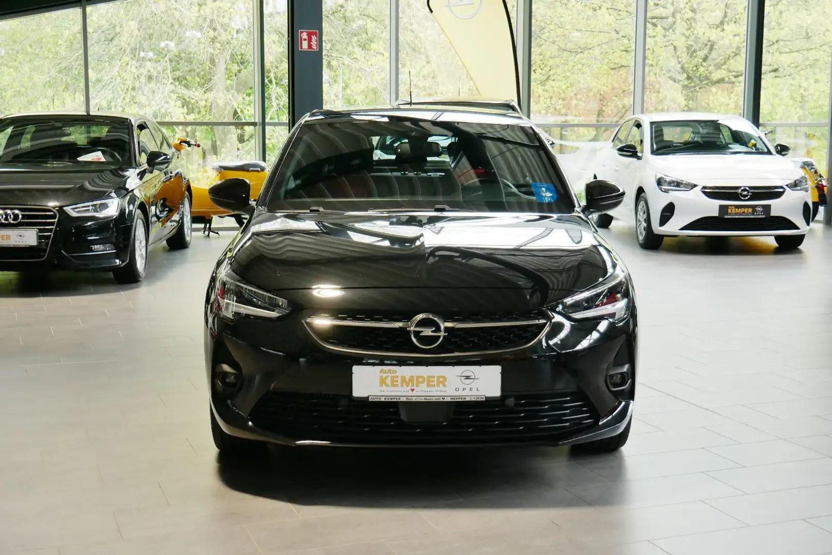 Opel Corsa 1.2 Turbo GS Line Autom. *LED*SHZ*PDC* Noir - 2