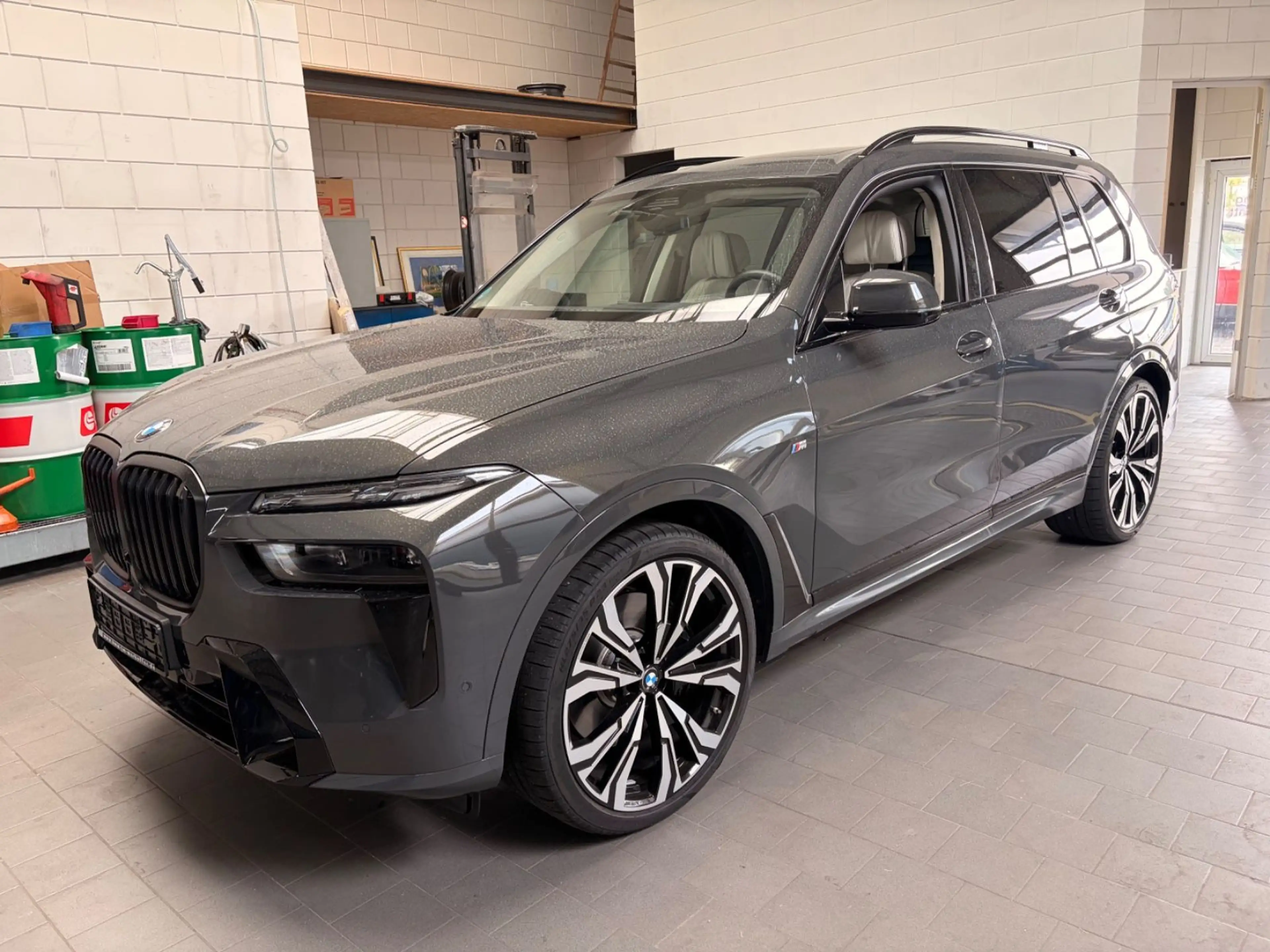 BMW X7 xDrive40d MSportPRO Individual VollLeder B&W — photo 2
