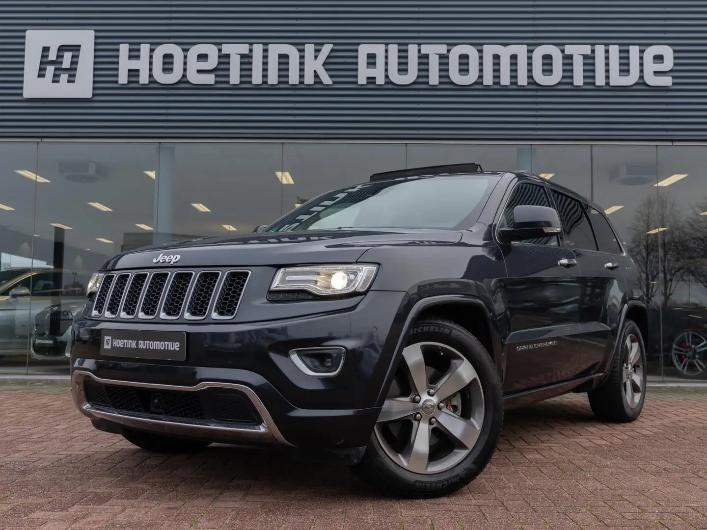 Jeep Grand Cherokee 3.6 Overland Summit | Pano | Memory | Lucht | Trek Grau - 1