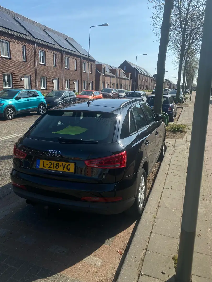 Audi Q3 2.0 TFSI quattro Zwart - 2