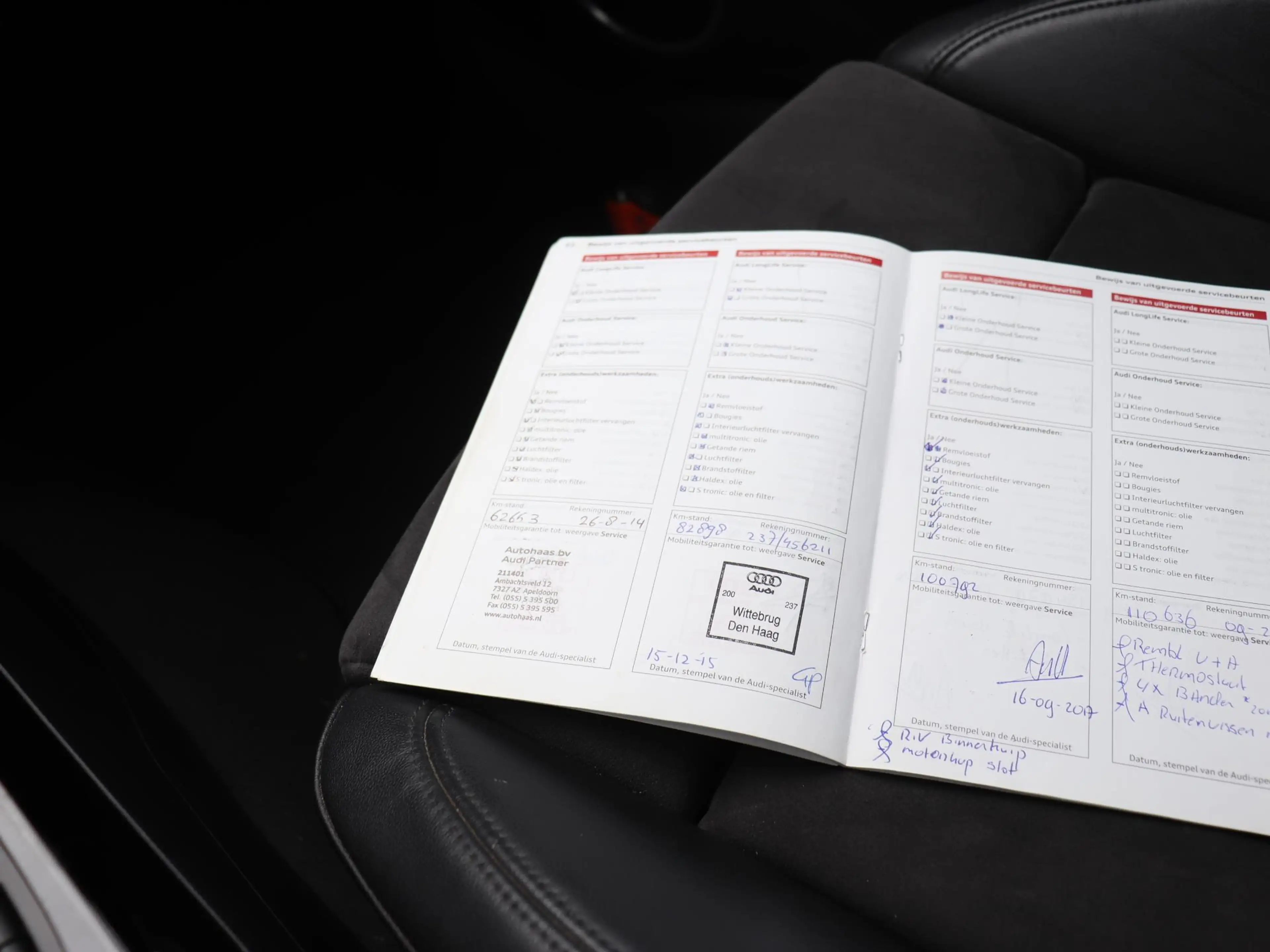 Audi A4 Avant 3.0 TFSI S4 quattro Pro Line | HALF LEDER | — photo 27