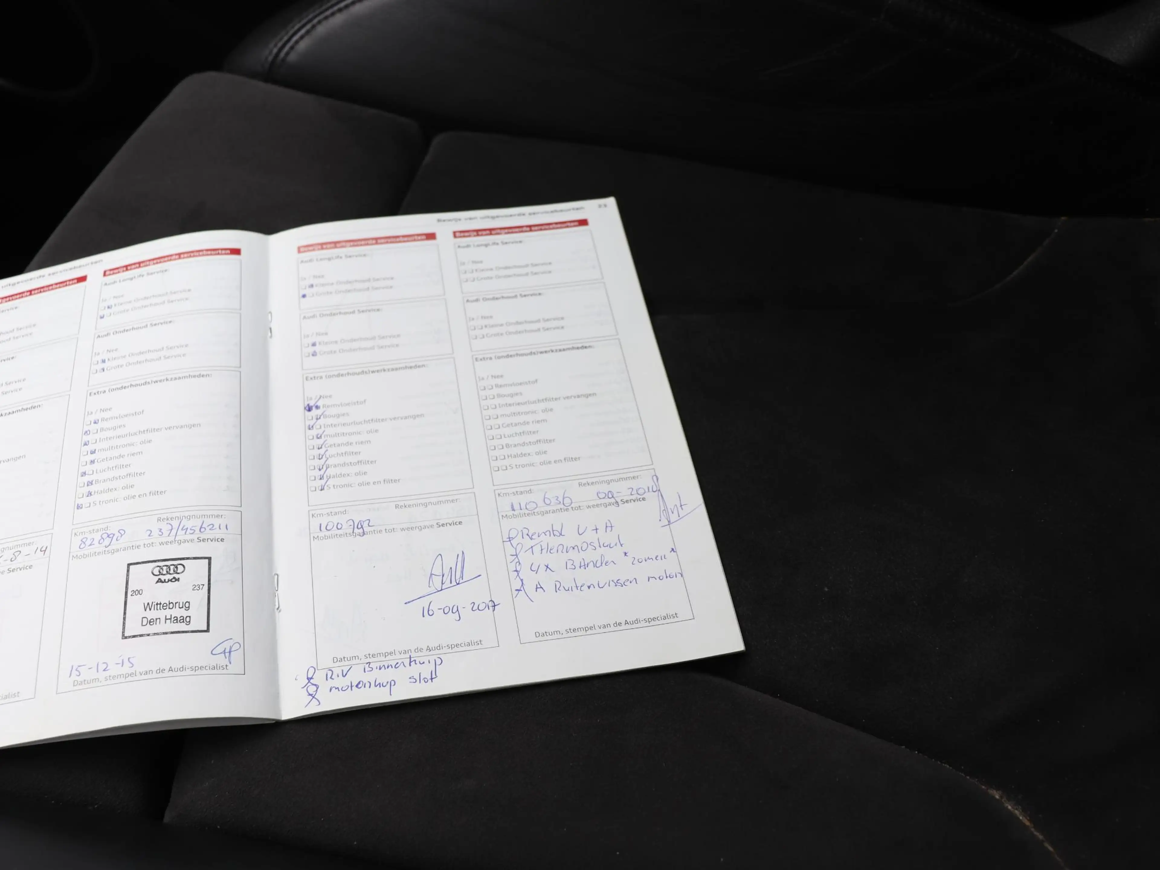 Audi A4 Avant 3.0 TFSI S4 quattro Pro Line | HALF LEDER | — photo 28