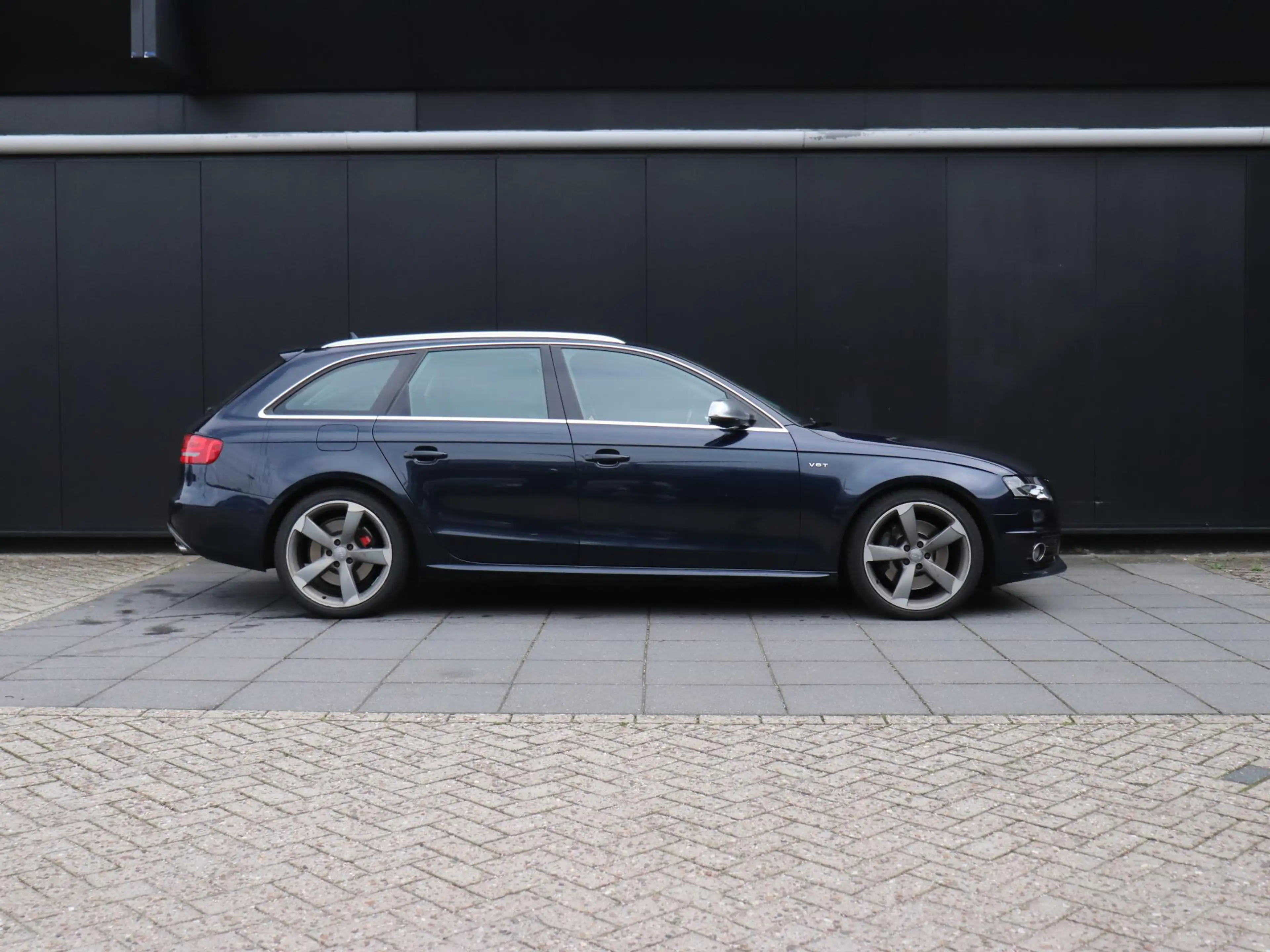 Audi A4 Avant 3.0 TFSI S4 quattro Pro Line | HALF LEDER | — photo 4