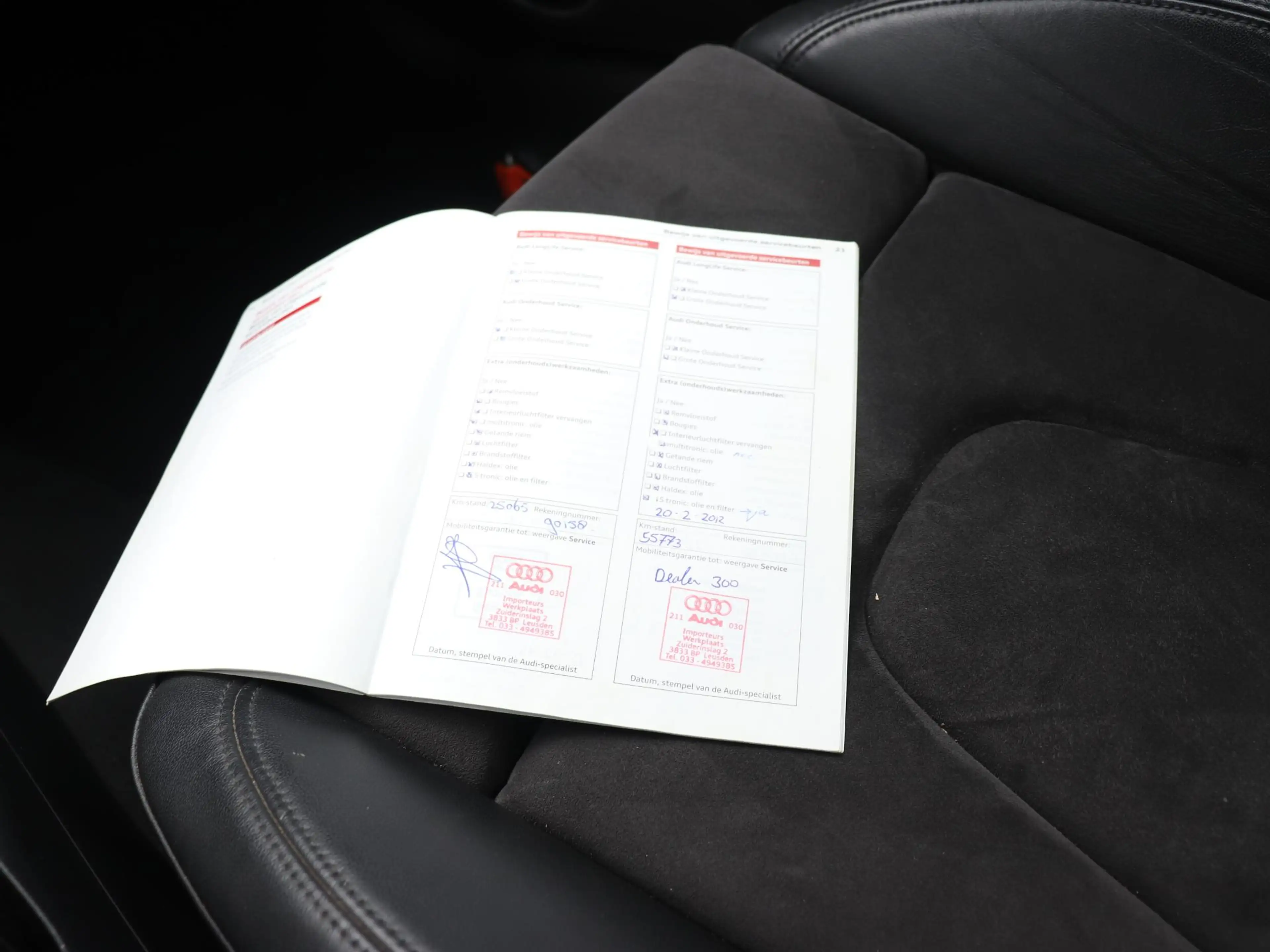 Audi A4 Avant 3.0 TFSI S4 quattro Pro Line | HALF LEDER | — photo 26