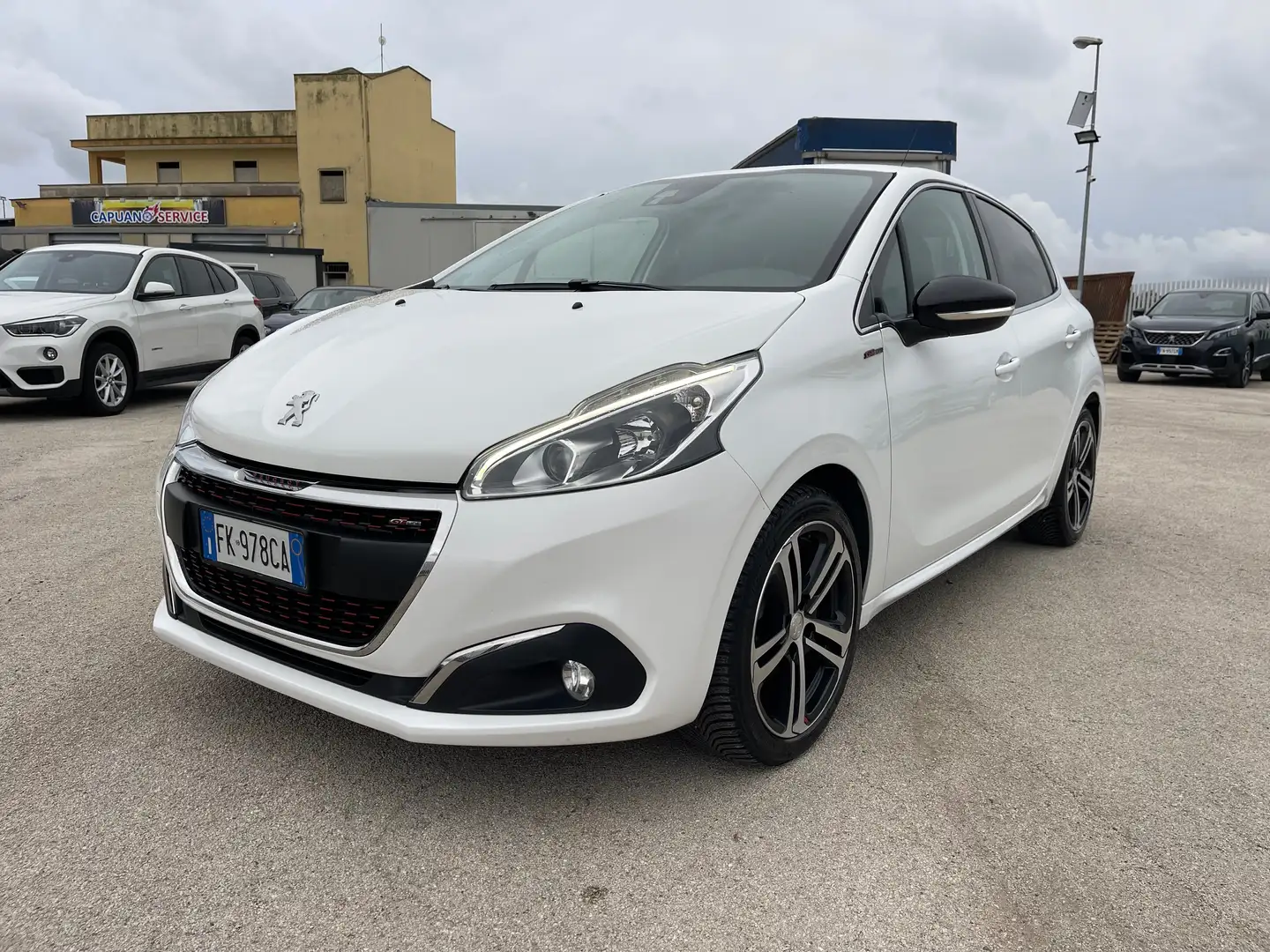 Peugeot 208 208 5p 1.6 bluehdi GT LINE FULL LED Blanco - 1