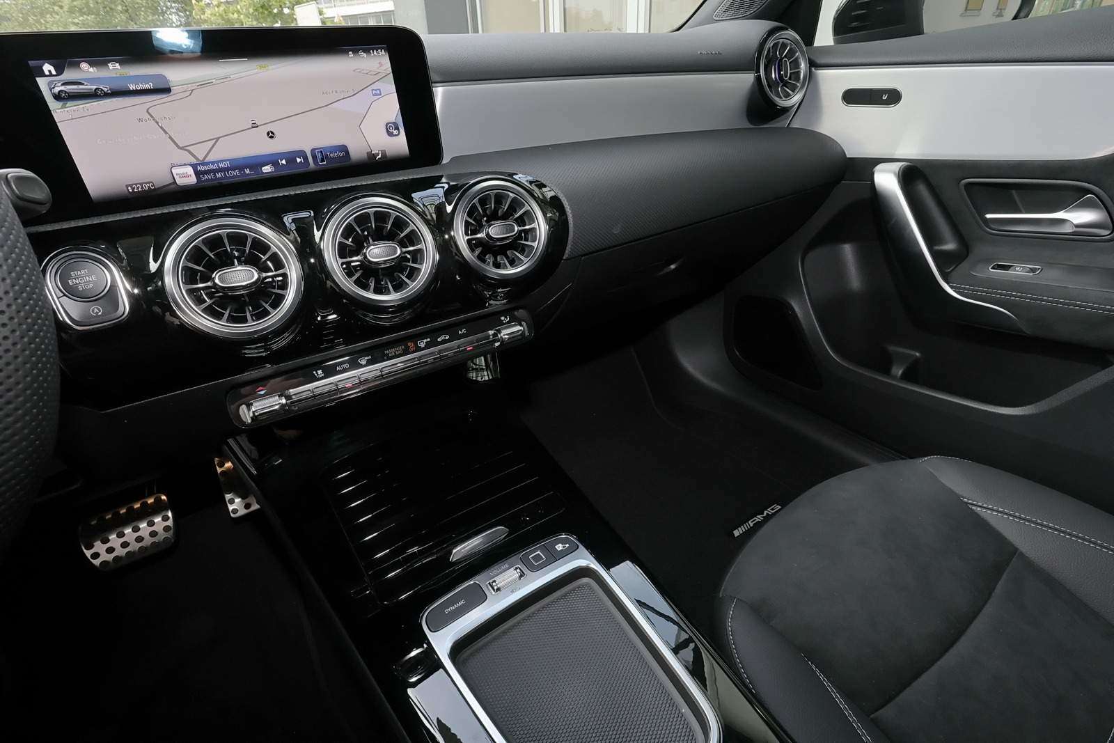 Mercedes-Benz A 180