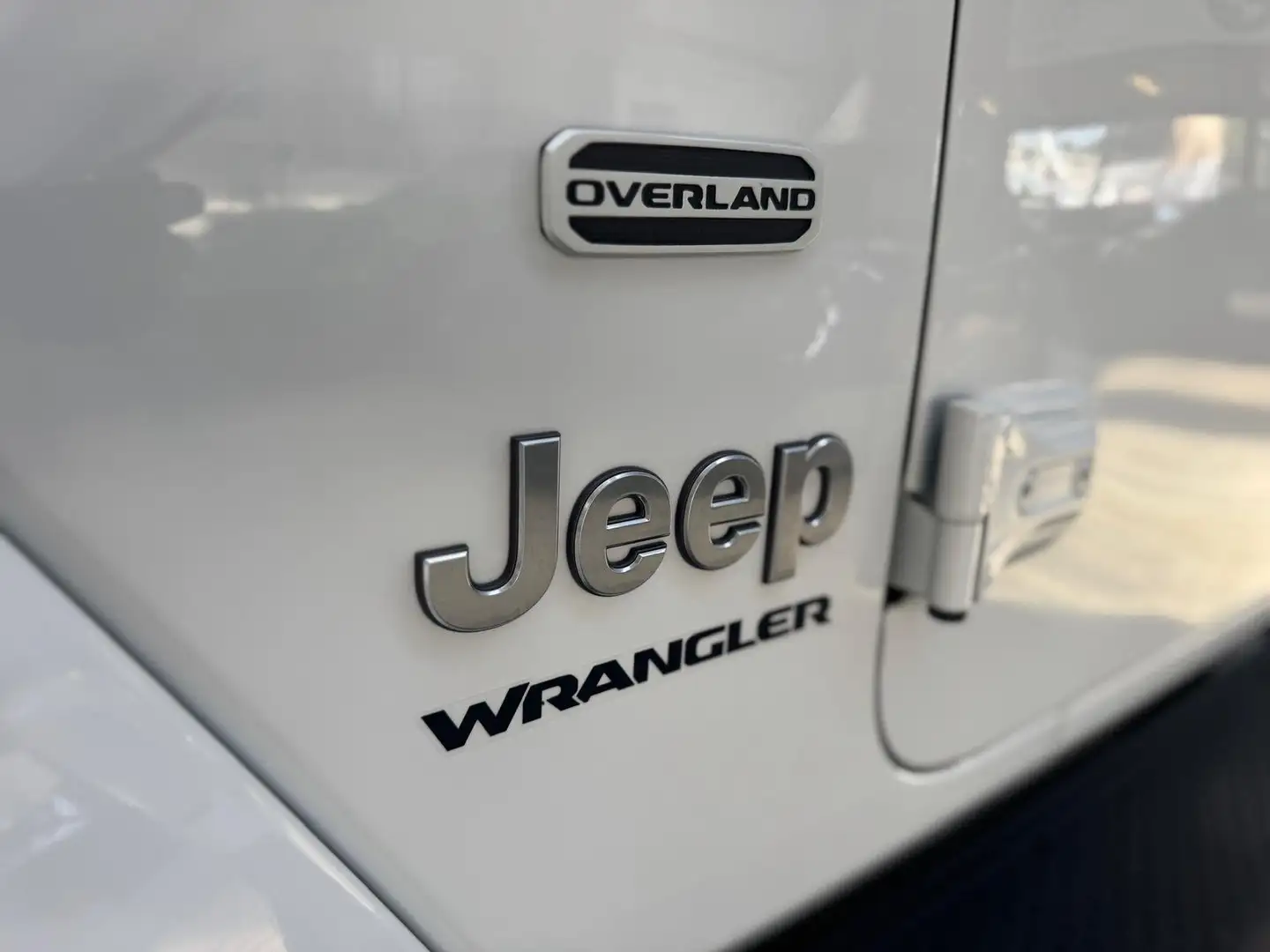 Jeep Wrangler Wrangler 2.0 l T 272 ch 4x4 BVA8 Overland Blanc - 2
