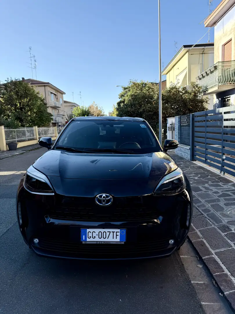 Toyota Yaris Cross TREND Noir - 1