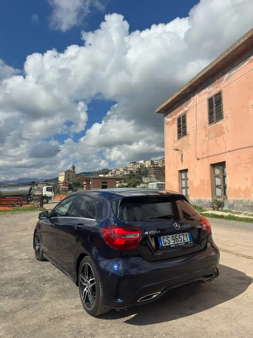 Mercedes-Benz A 200 d Sport Activity edition 4matic auto - 2