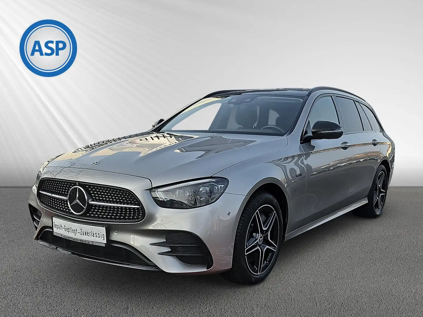 Mercedes-Benz E 300 de 4Matic AMG Line PANO WIDESCREEN LEDER Argent - 1