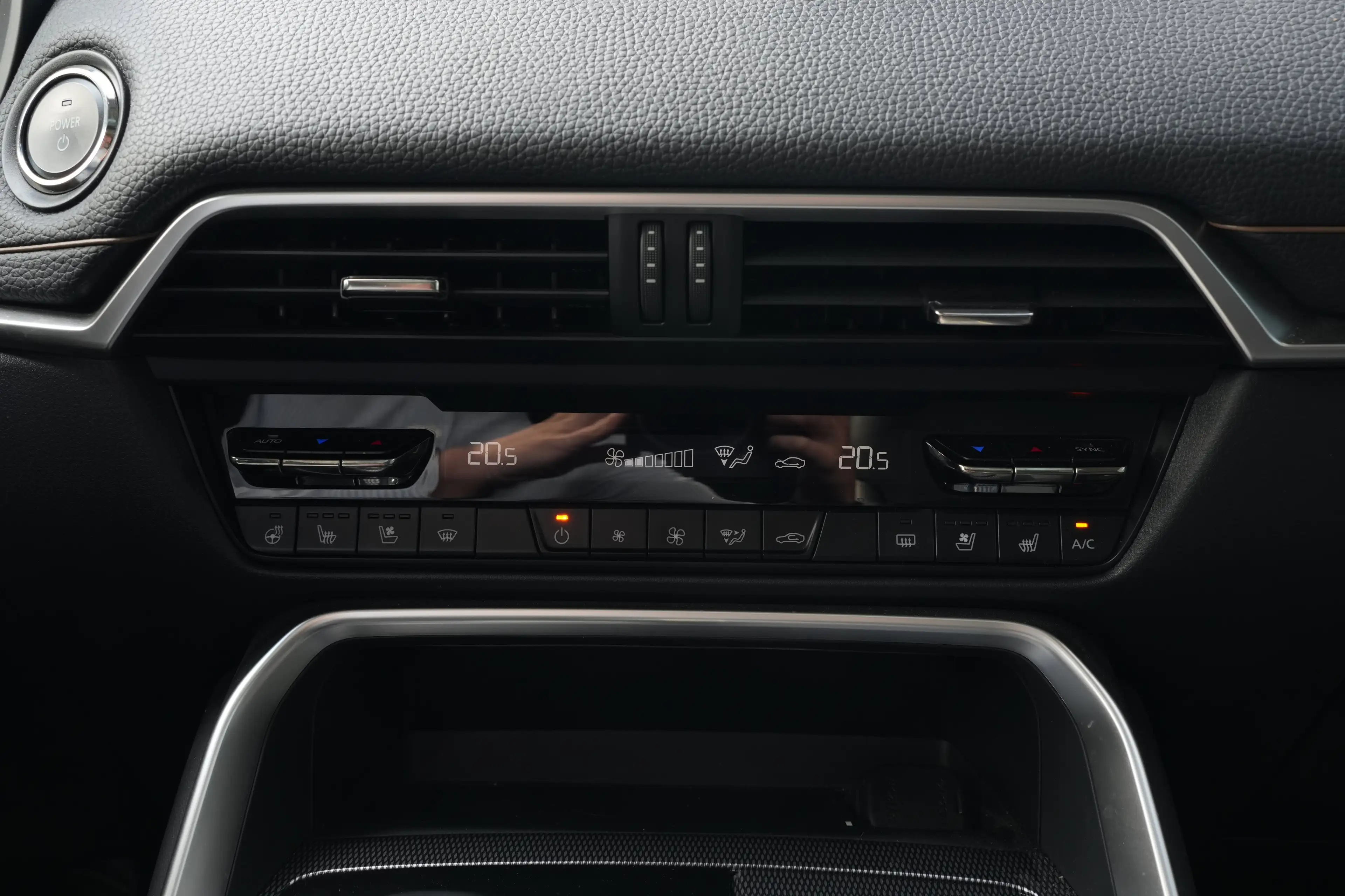 Mazda CX-60 2.5 e-SkyActiv 327pk PHEV Homura 360 Camera | BOSE — photo 10