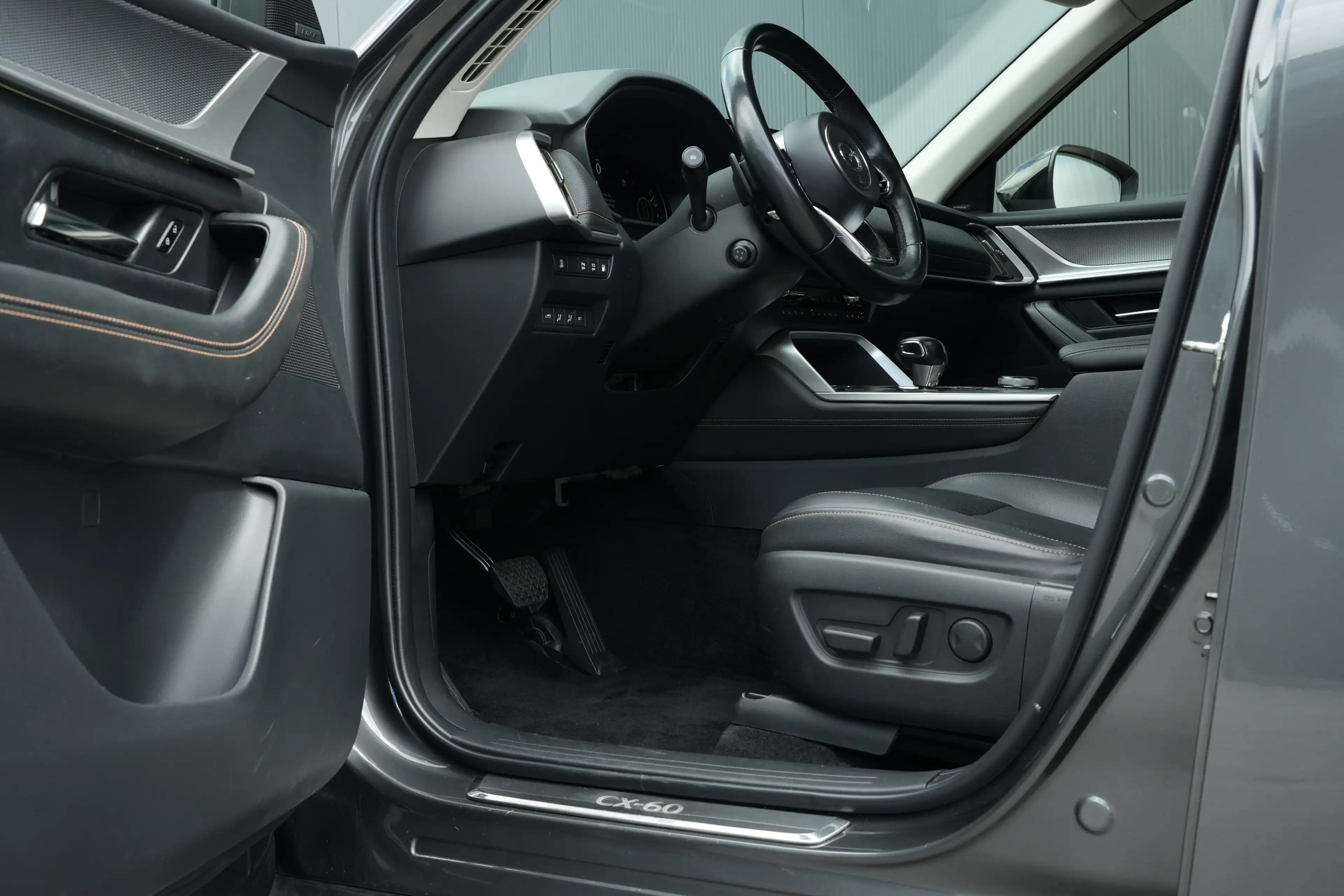 Mazda CX-60 2.5 e-SkyActiv 327pk PHEV Homura 360 Camera | BOSE — photo 14