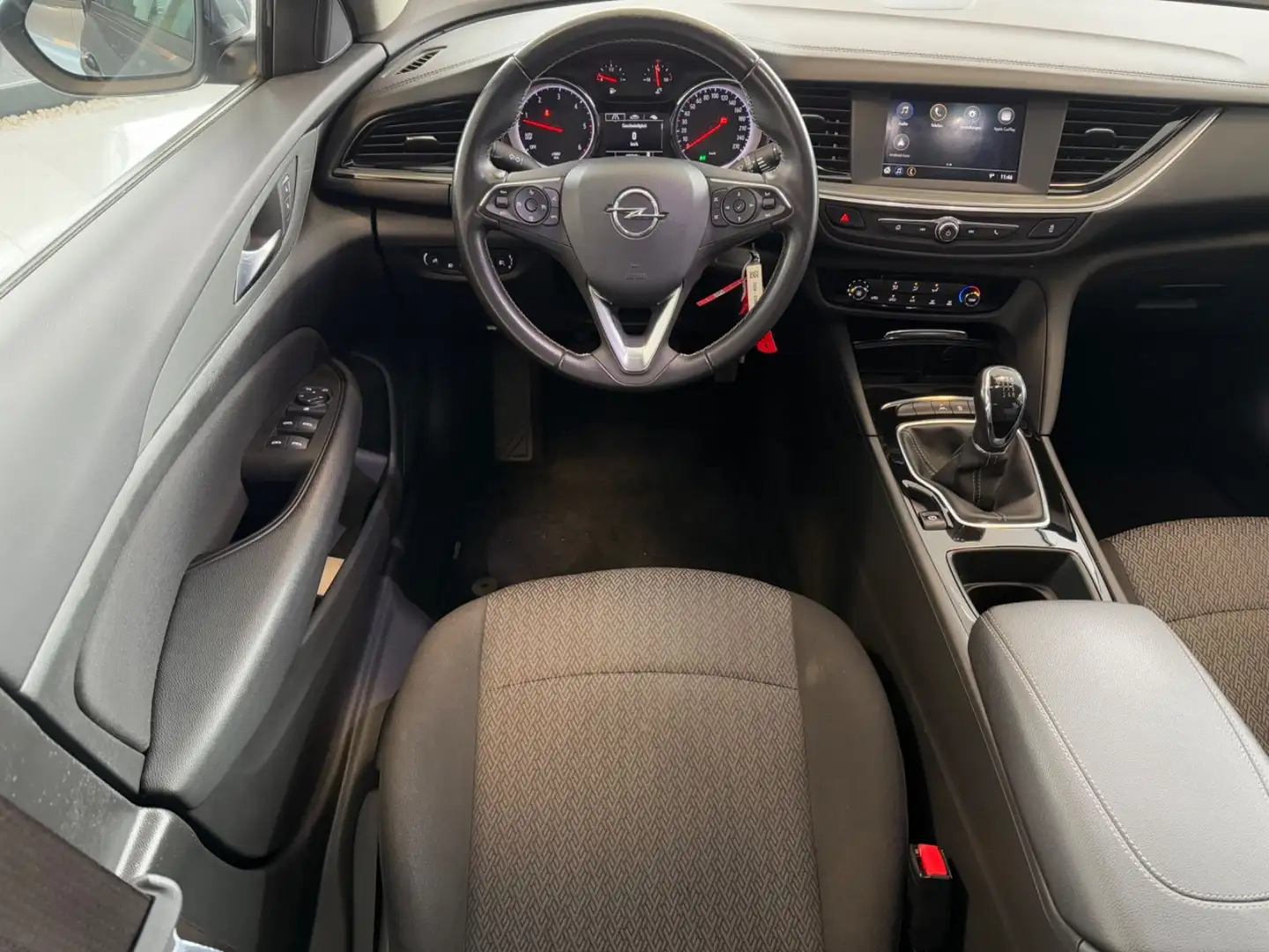 Opel Insignia B 1.6 Sports Tourer Edition Grijs - 2