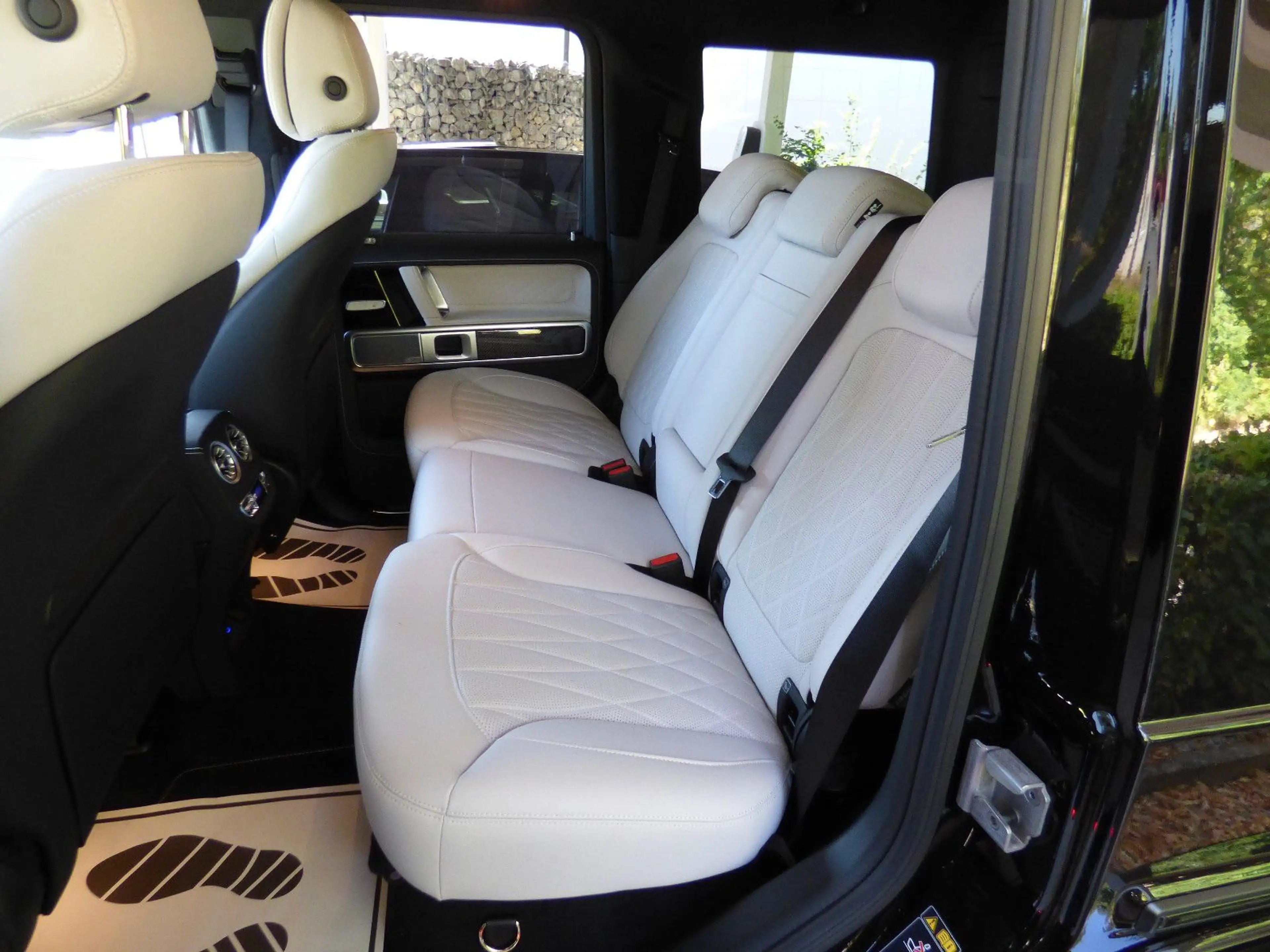 Mercedes-Benz G 63 AMG *Carbon*SUPERIOR*A22*NIGHT I+II*MY 2027* — photo 12
