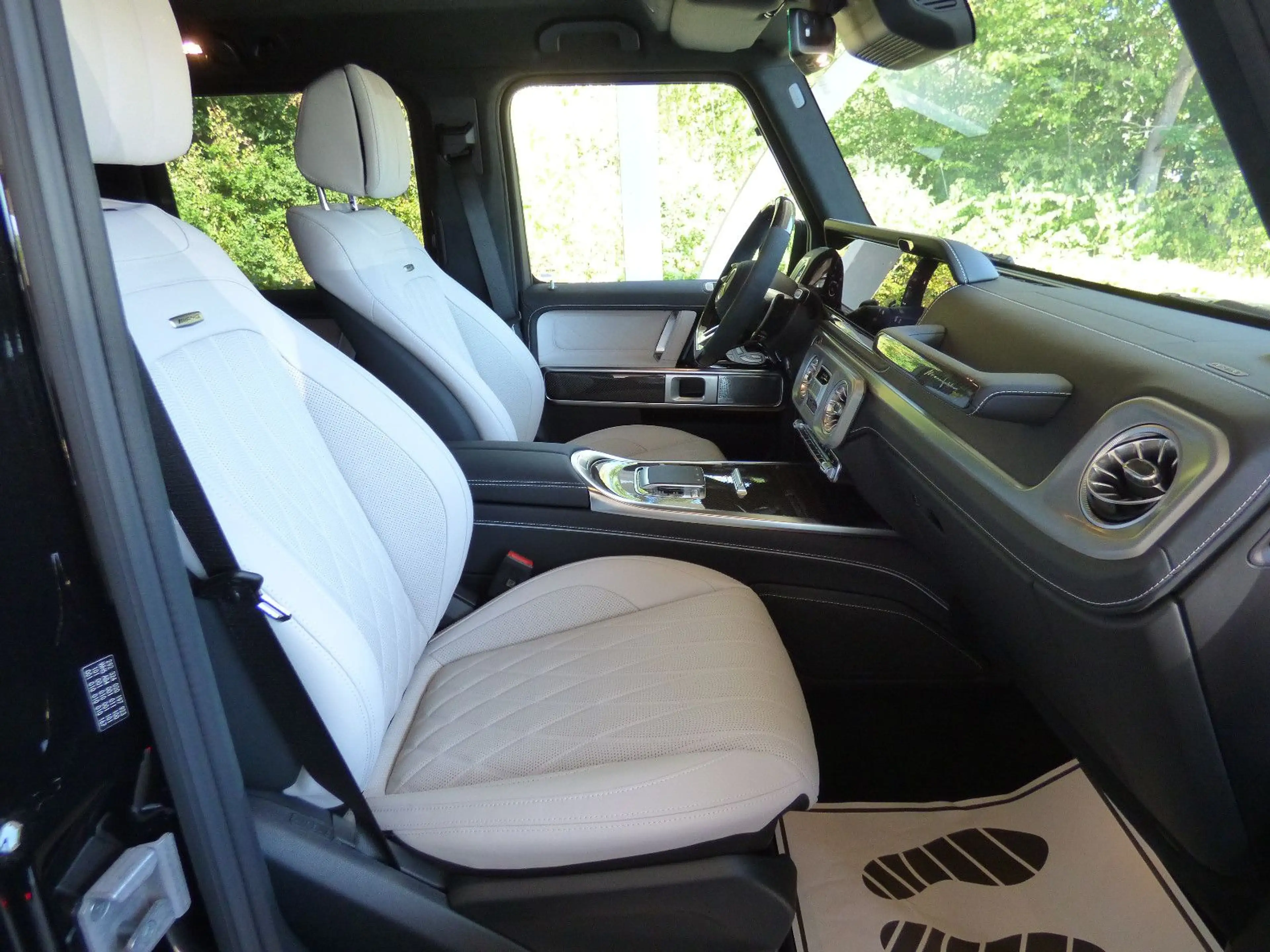 Mercedes-Benz G 63 AMG *Carbon*SUPERIOR*A22*NIGHT I+II*MY 2027* — photo 13
