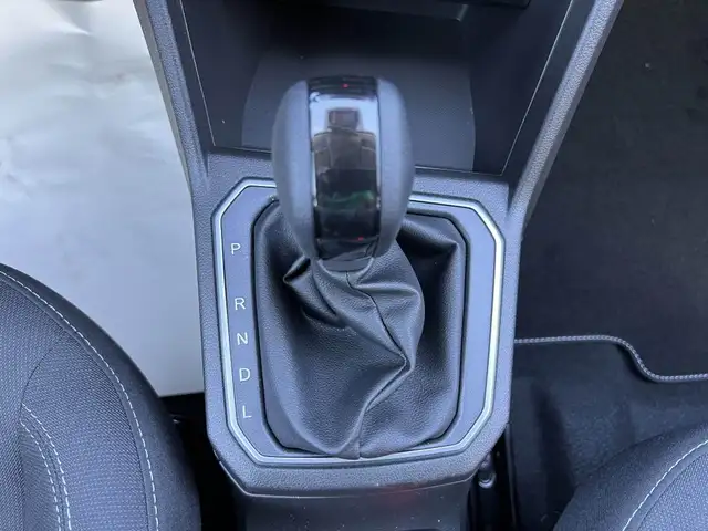 Dacia Sandero view 14