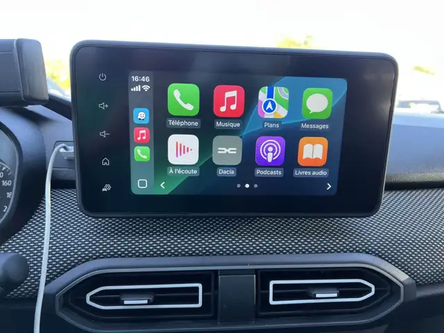 Dacia Sandero view 17