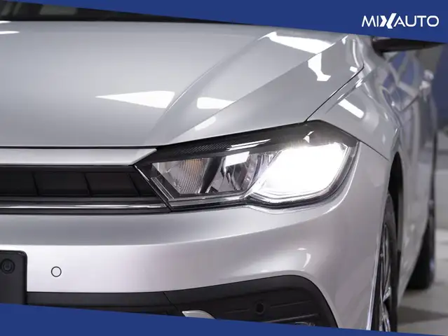 Volkswagen Polo view 10