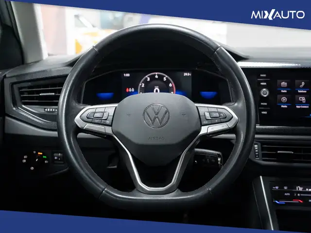 Volkswagen Polo view 12
