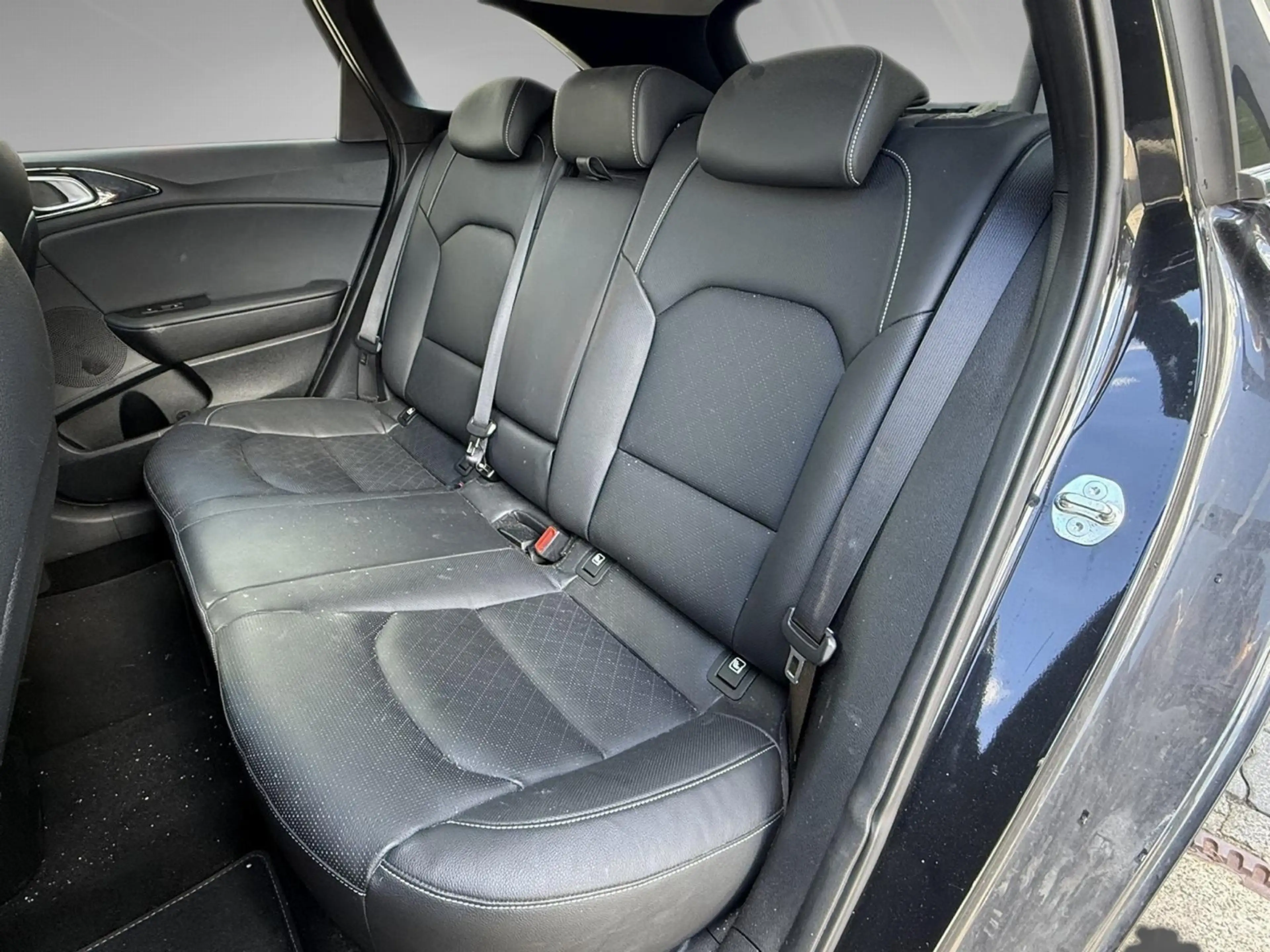Kia Ceed / cee'd Ceed 1.6 CRDi Mild Hybrid Platinum Edition ACC — photo 12