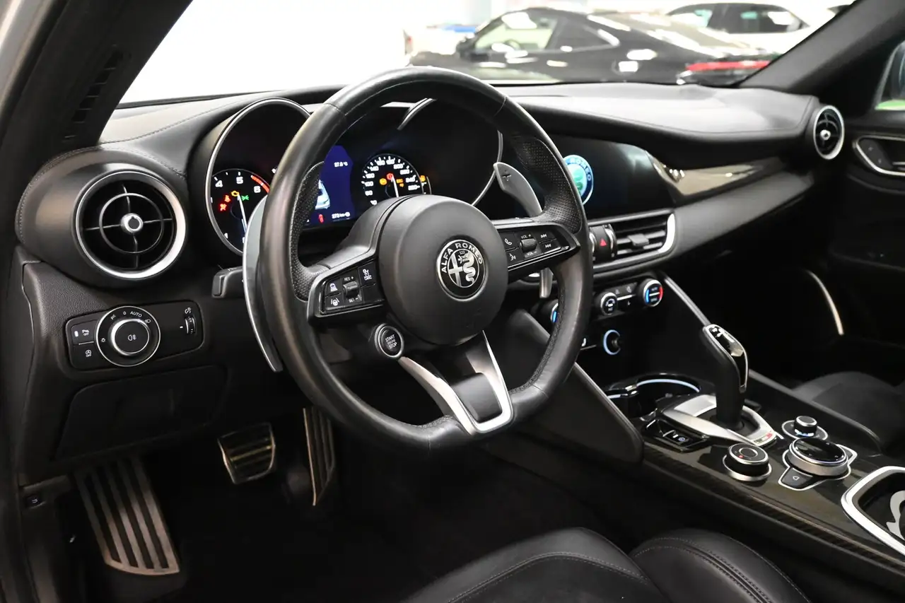 Alfa Romeo Giulia 2021