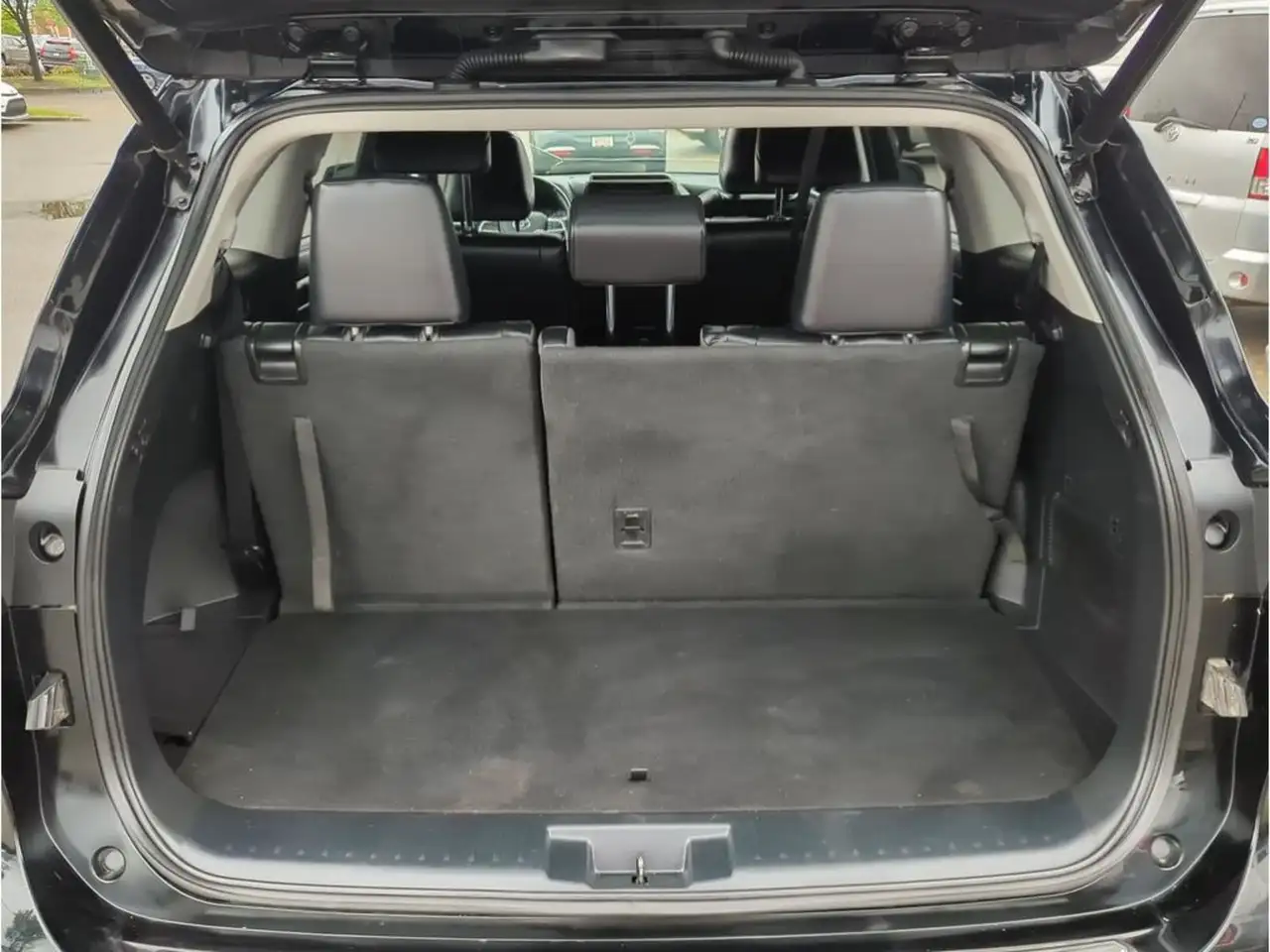 Toyota Highlander photo Toyota Highlander