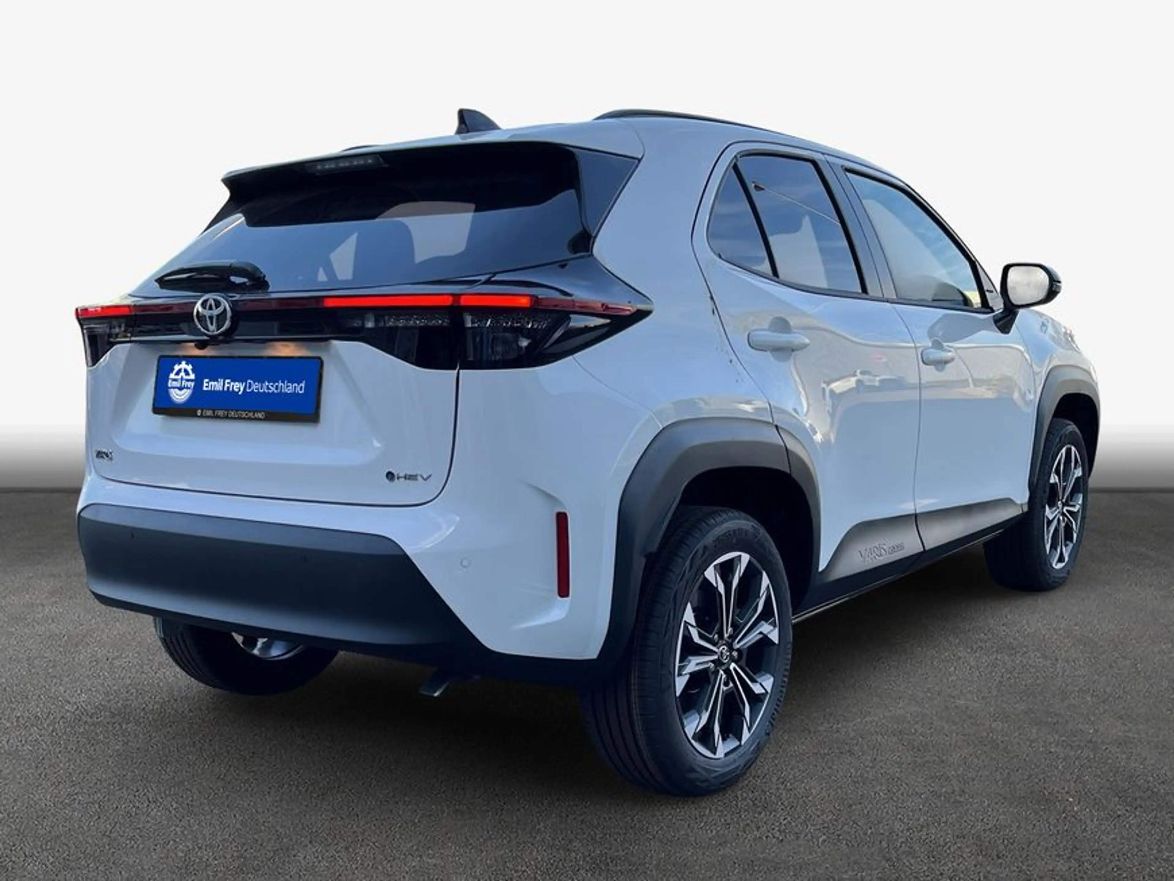 Toyota Yaris Cross Hybrid Teamplayer Technik-Paket PDC — photo 2