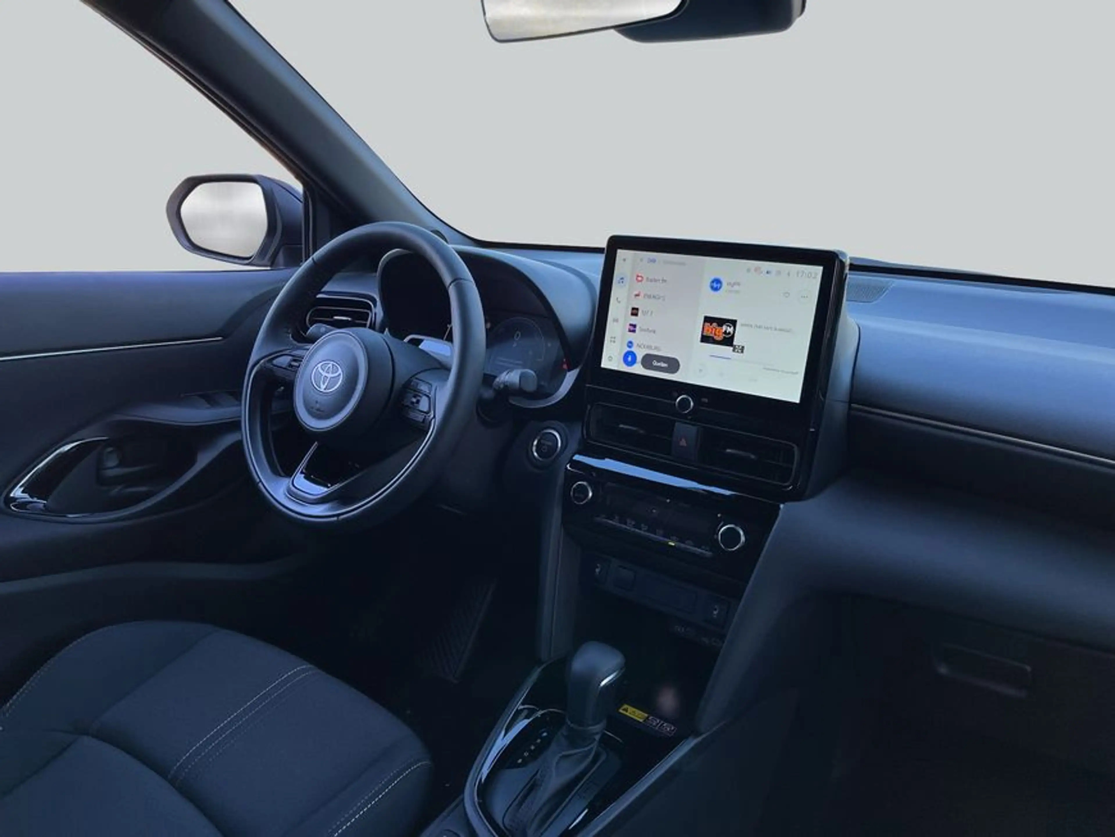 Toyota Yaris Cross Hybrid Teamplayer Technik-Paket PDC — photo 15