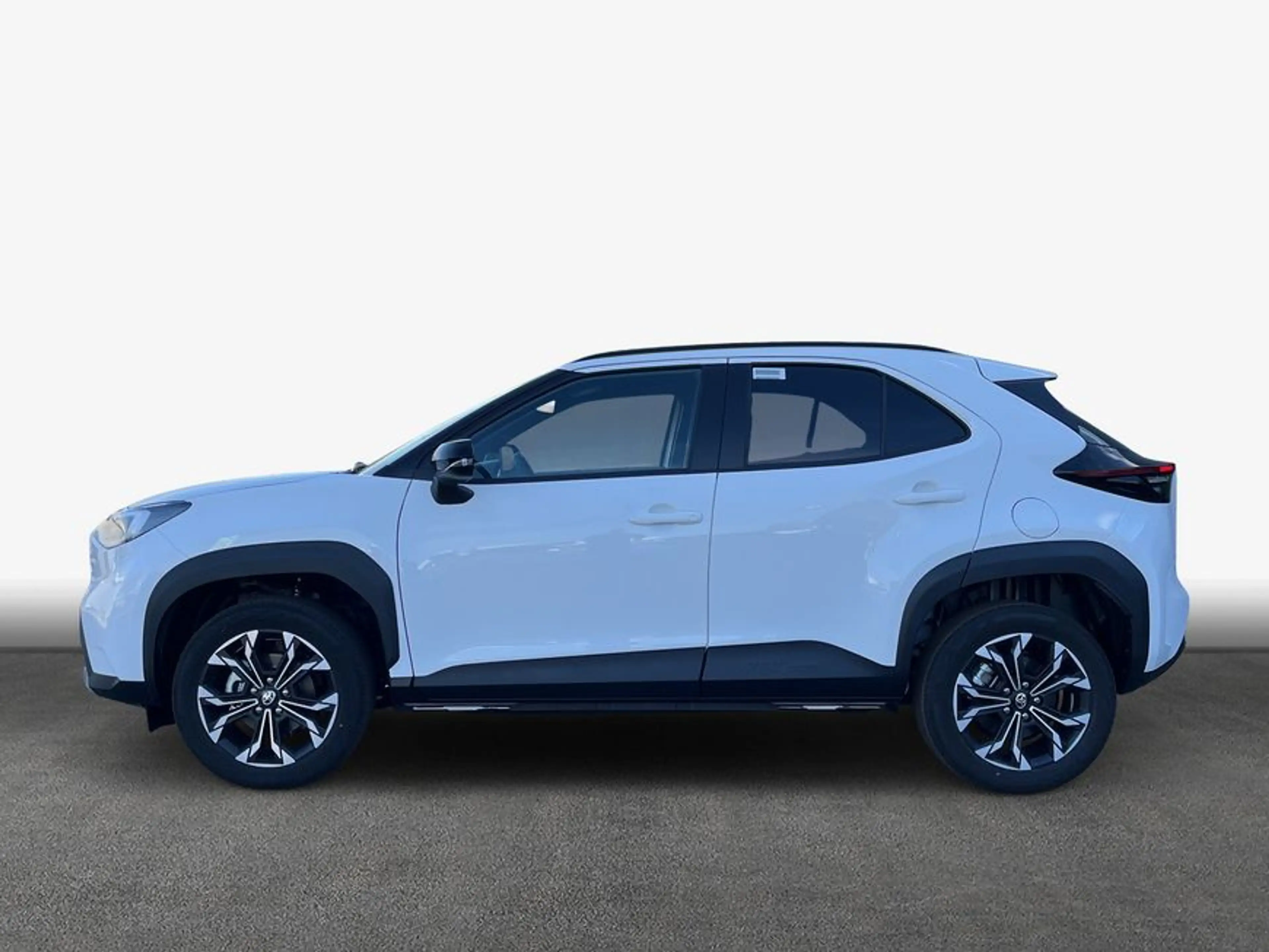 Toyota Yaris Cross Hybrid Teamplayer Technik-Paket PDC — photo 4