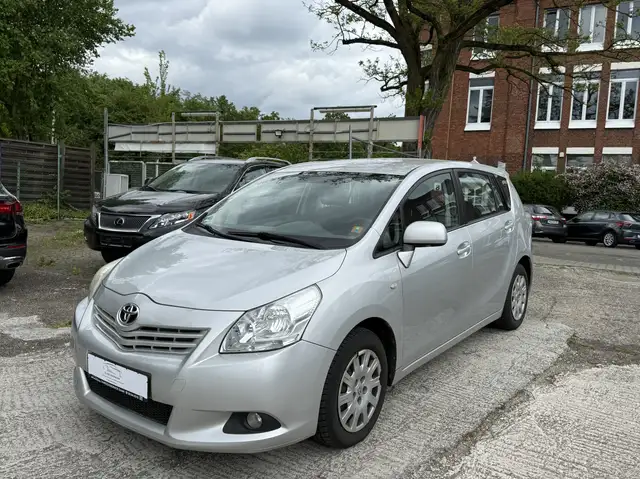 Toyota Verso 2.0 Life*Navi*Kamera*